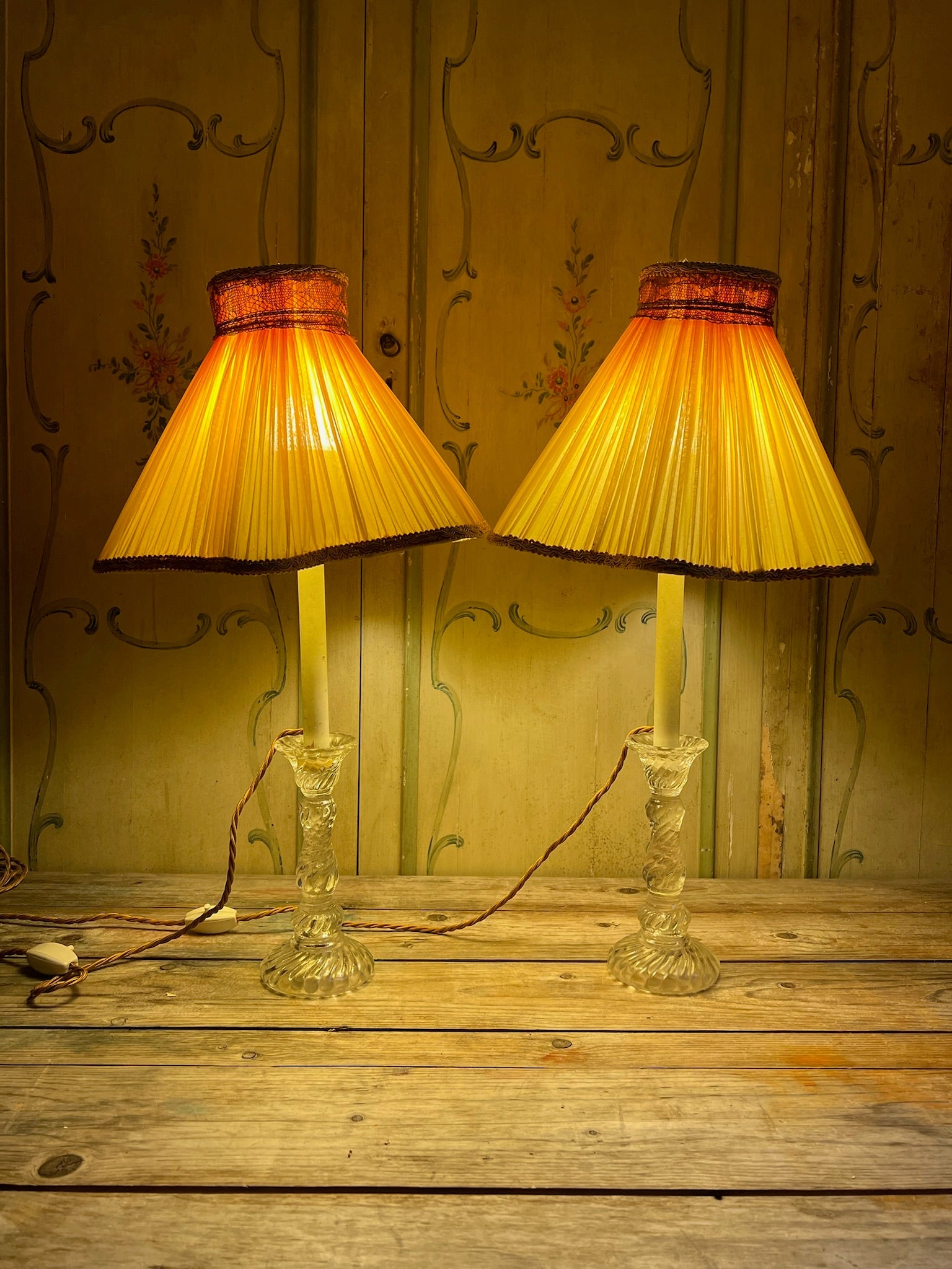 Vintage & Antique Lighting