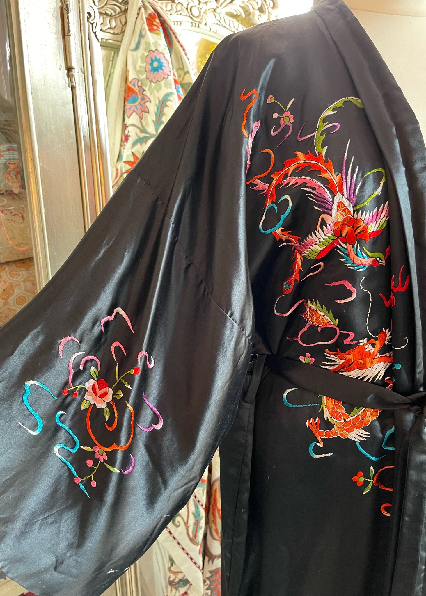 Vintage Chinese Dragon Silk Kimono