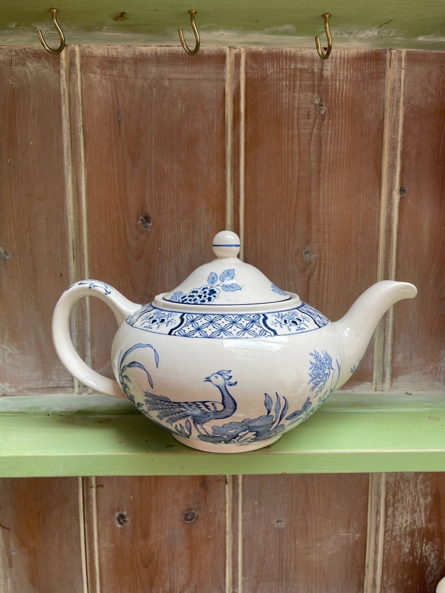 28 Piece Woods & Son Tea Set "Yuan"