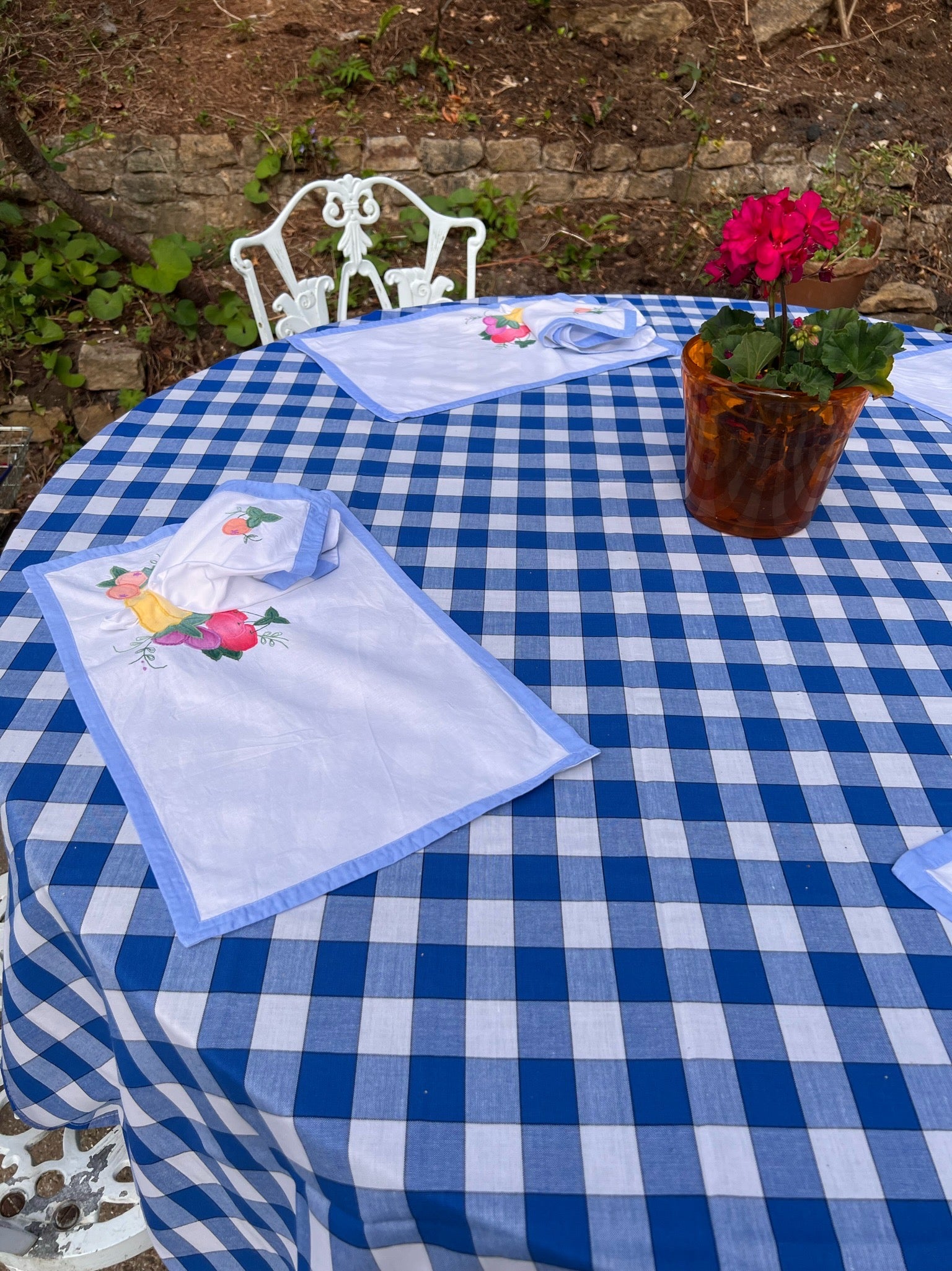 Vintage Fruit Placemats & Napkins