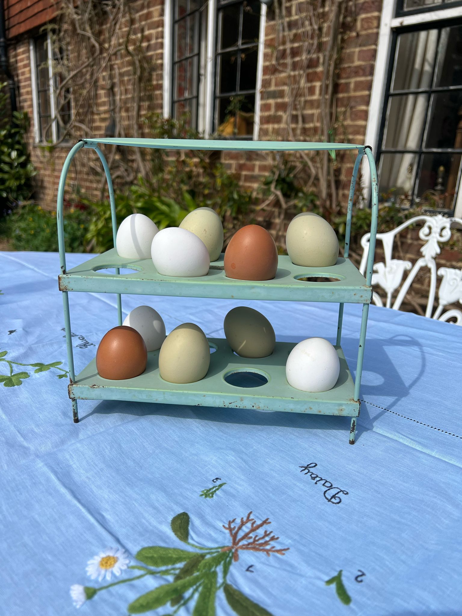 Vintage Duck Egg Green Metal Tiered 16 x Egg Rack