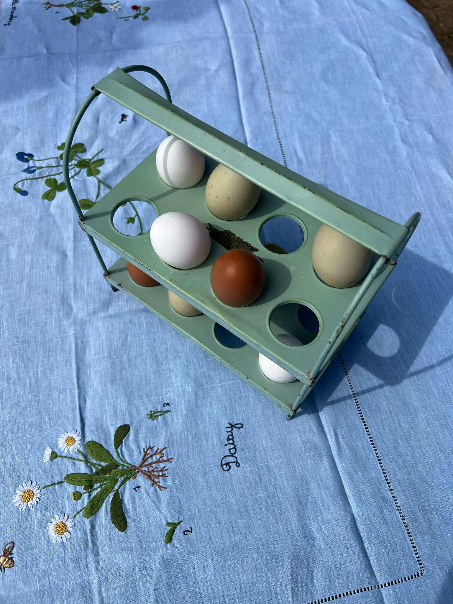 Vintage Duck Egg Green Metal Tiered 16 x Egg Rack
