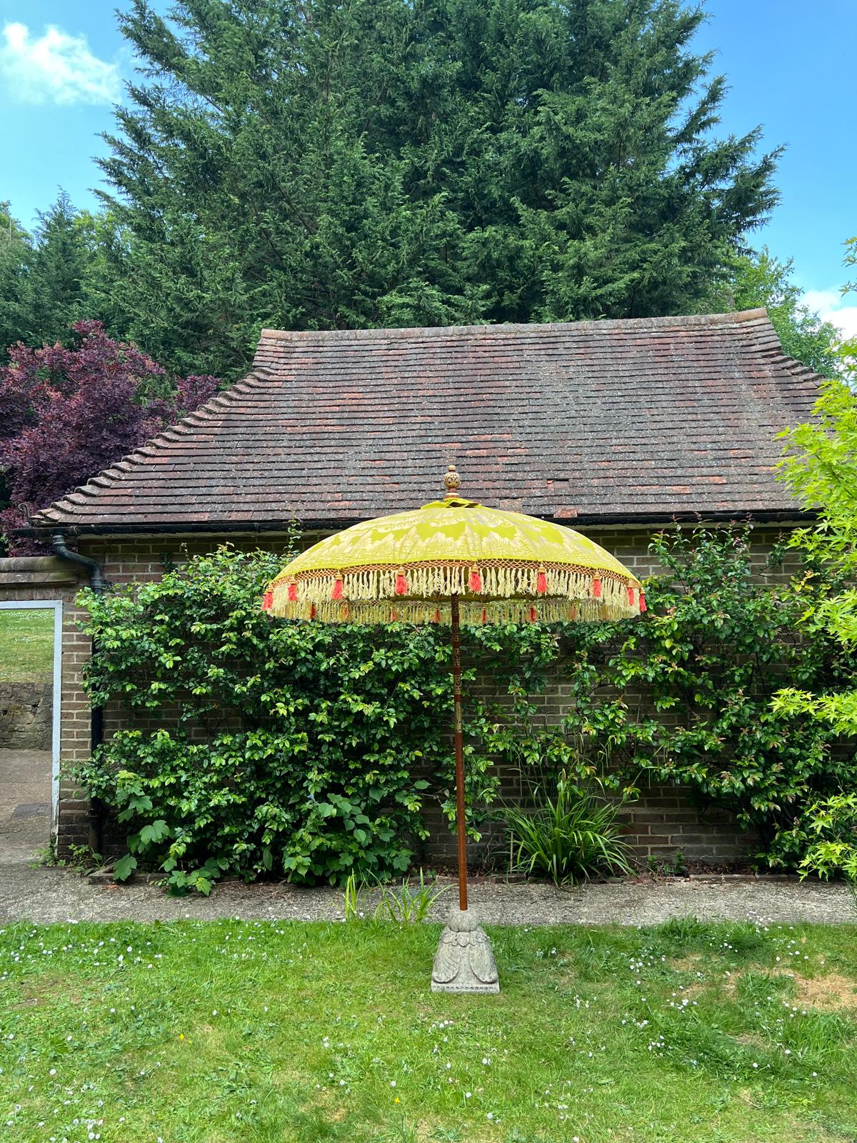 Wolfie Round Bamboo Parasol - 2m