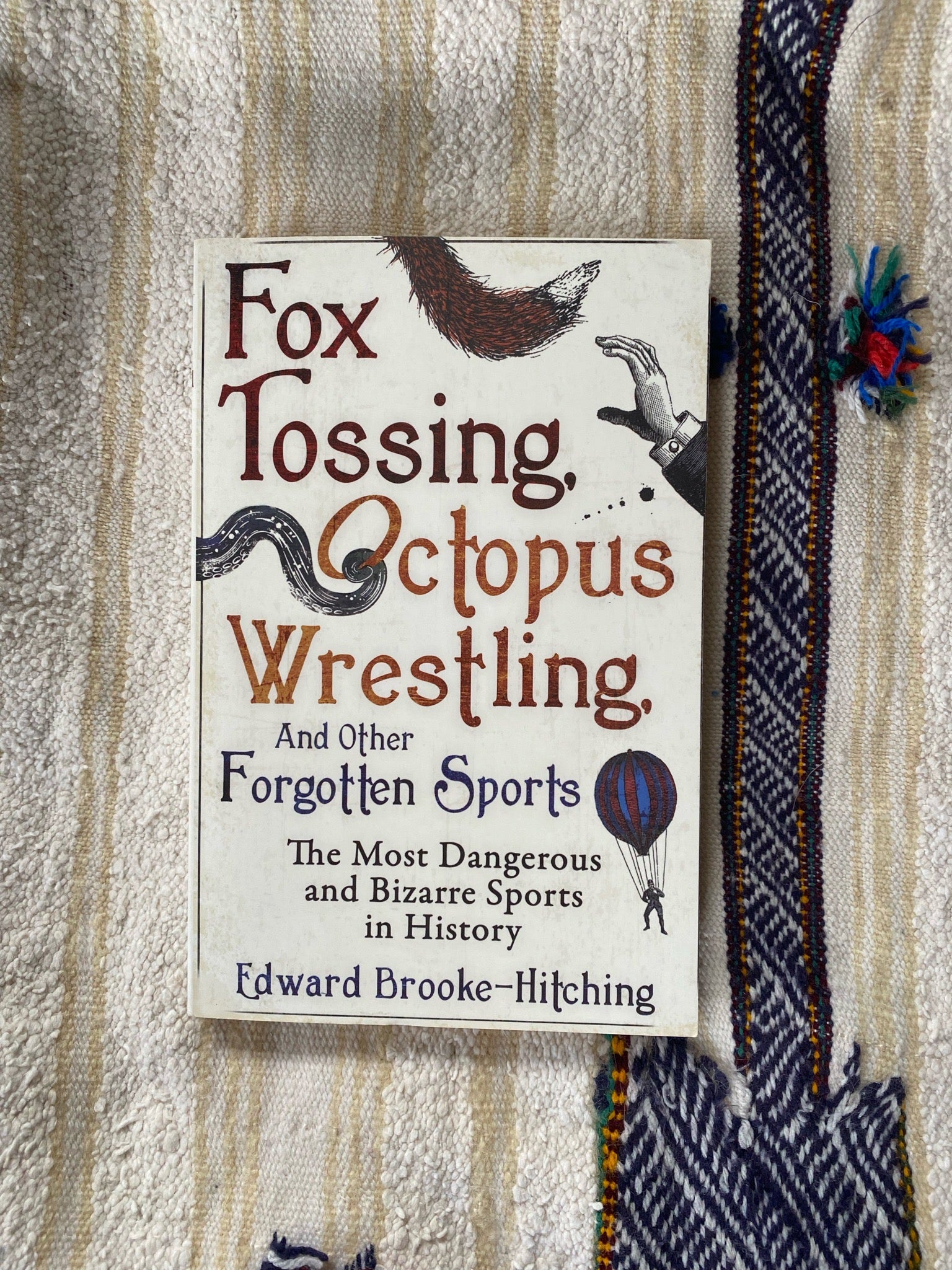 Fox Tossing, Octopus Wrestling, and Other Forgotten Sports – Lolapalooza  London