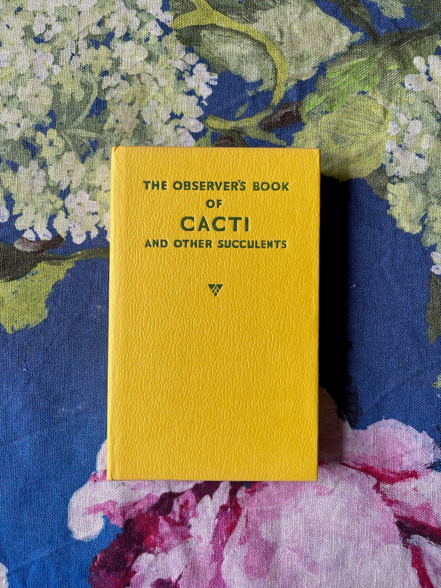 Vintage Observer Pocket Books