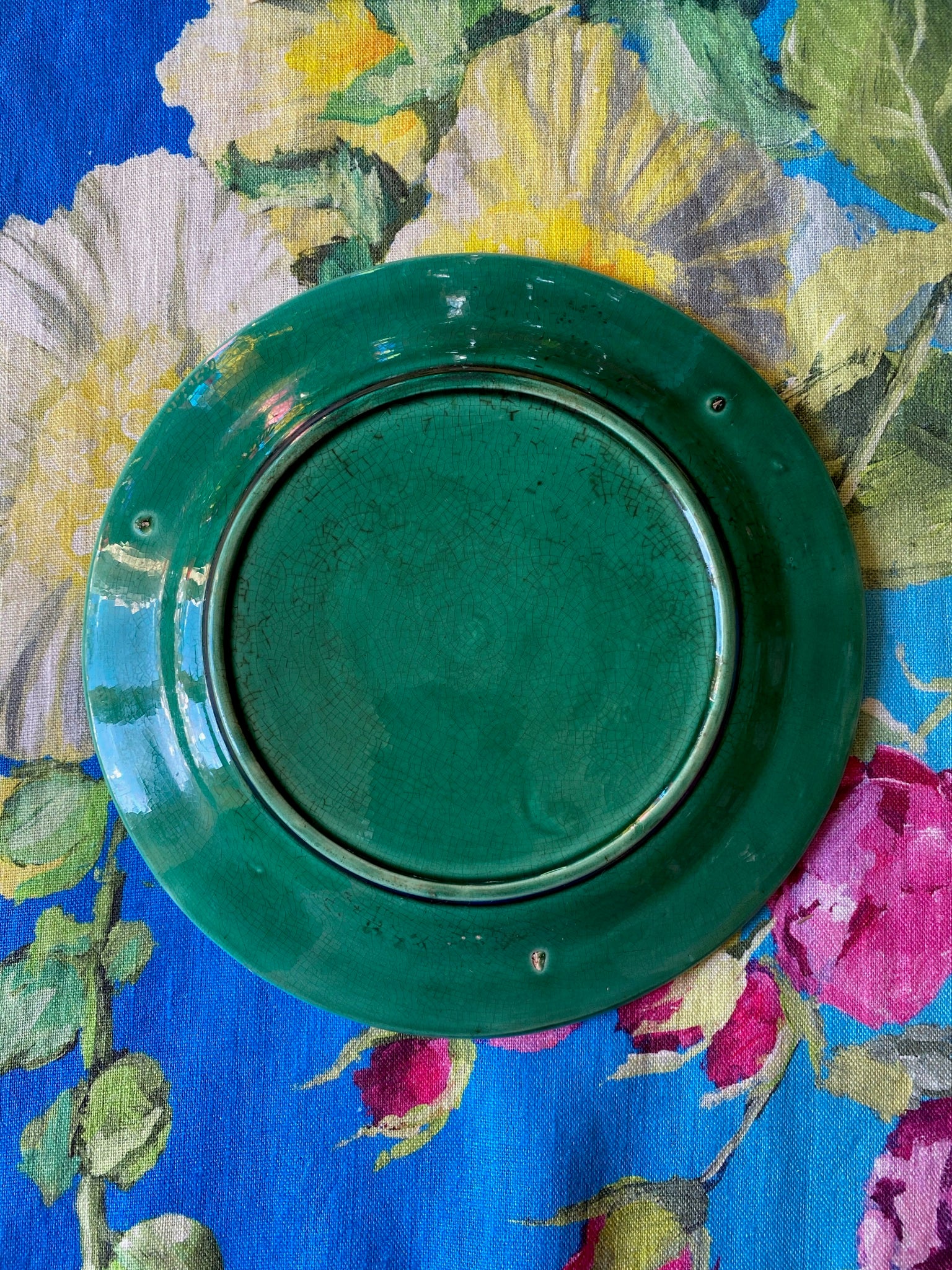 Antique Green Majolica Chrysanthemum Plate
