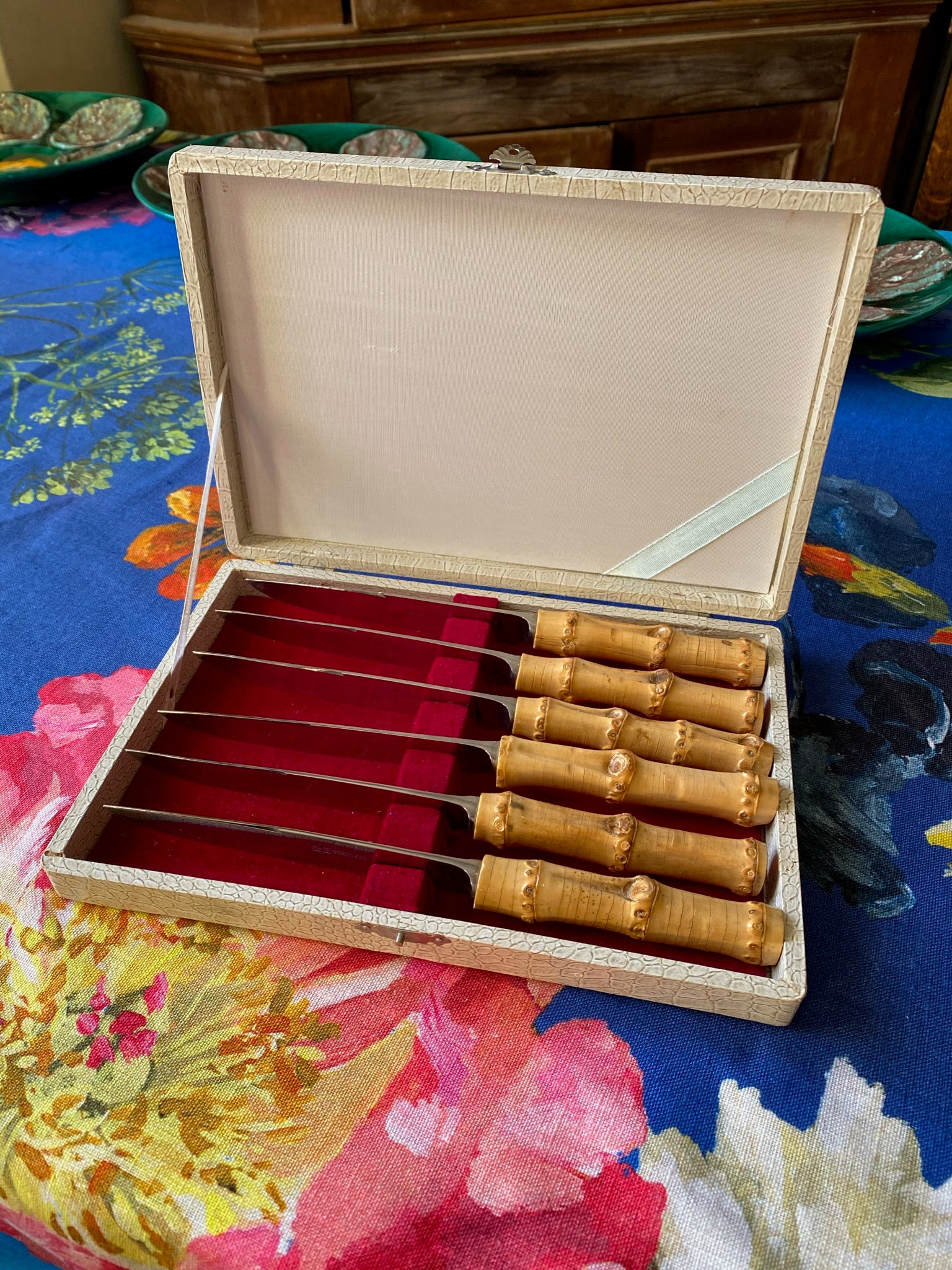 Vintage Bamboo Tiki Japanese Dinner Knife Set