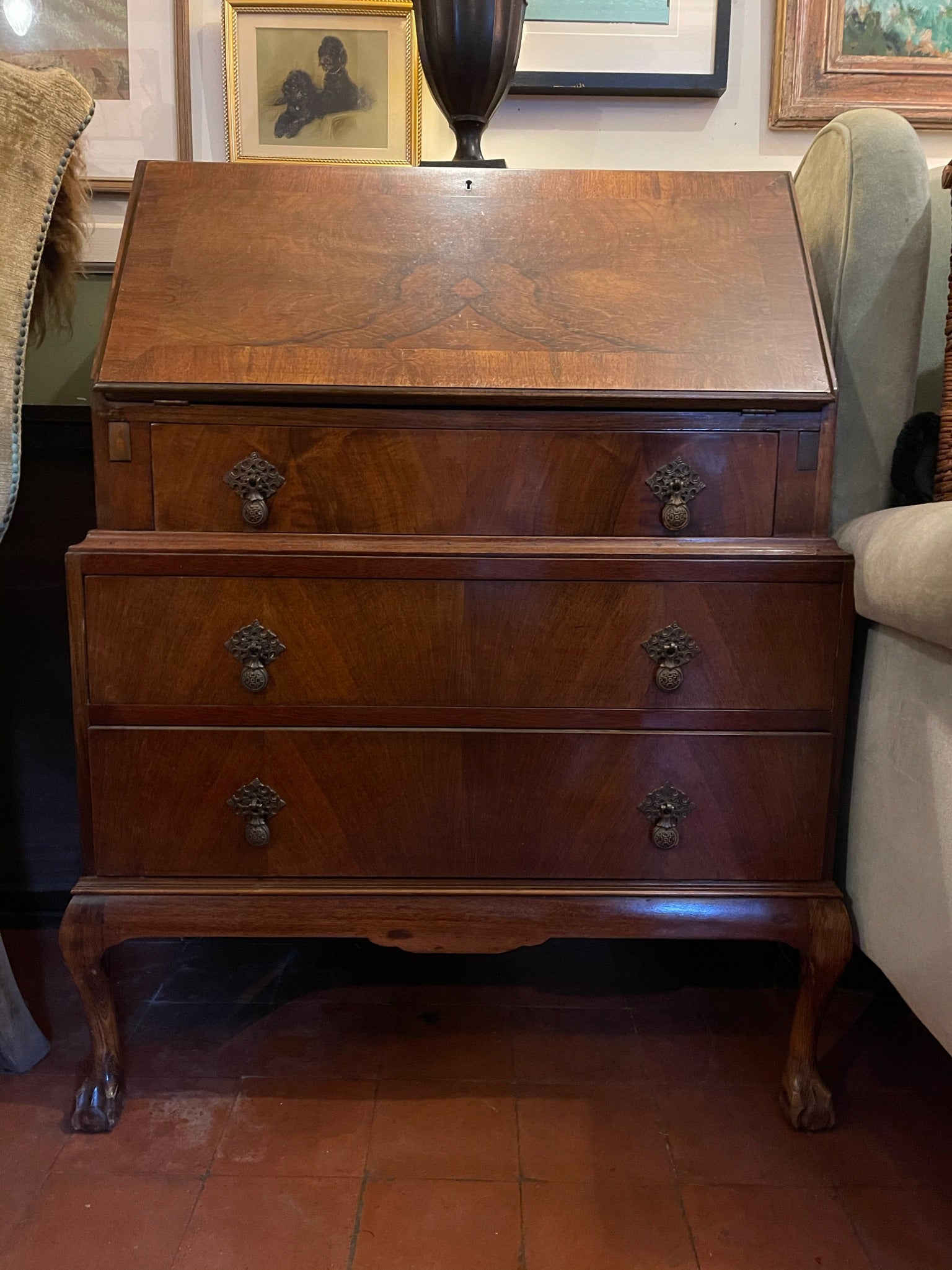 Antique Queen Anne Walnut Burr Bureau