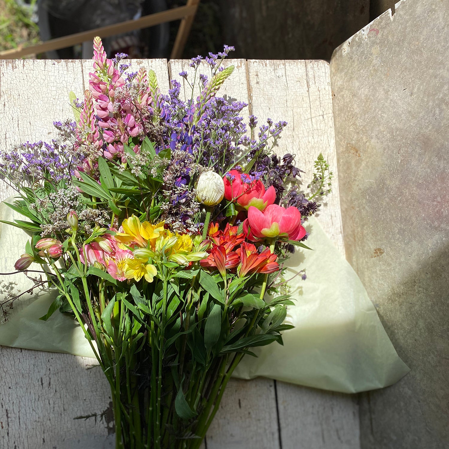 DIY Flower Arrangement - Full Bucket