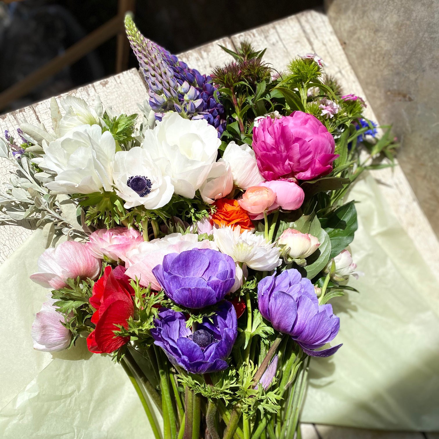 DIY Flower Arrangement - Starter Bucket