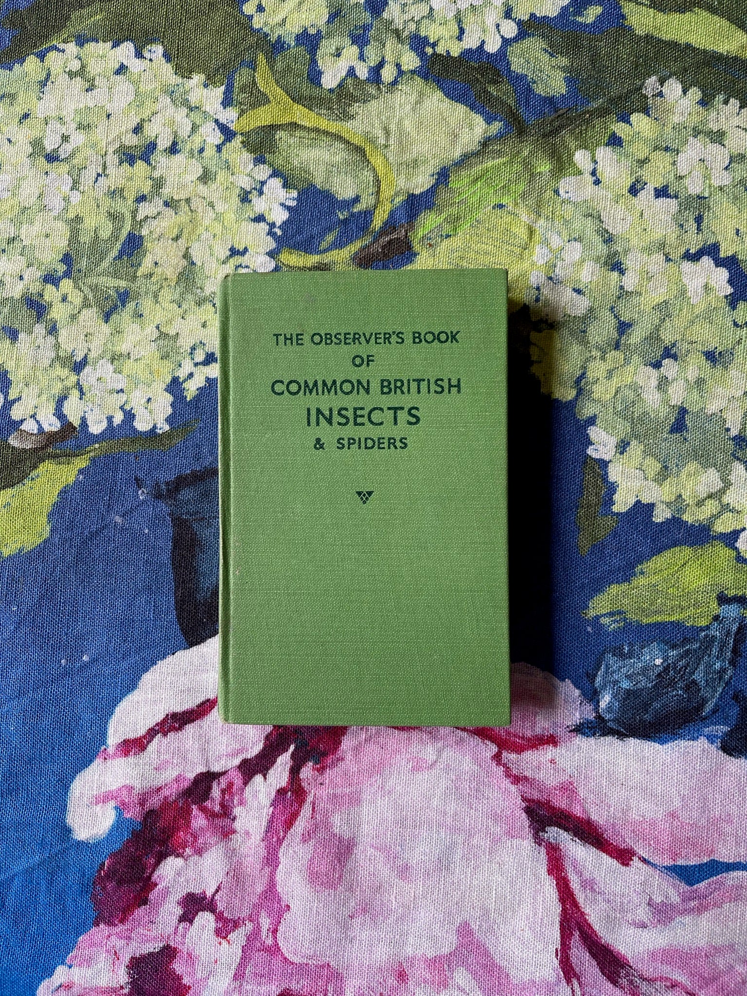 Vintage Observer Pocket Books