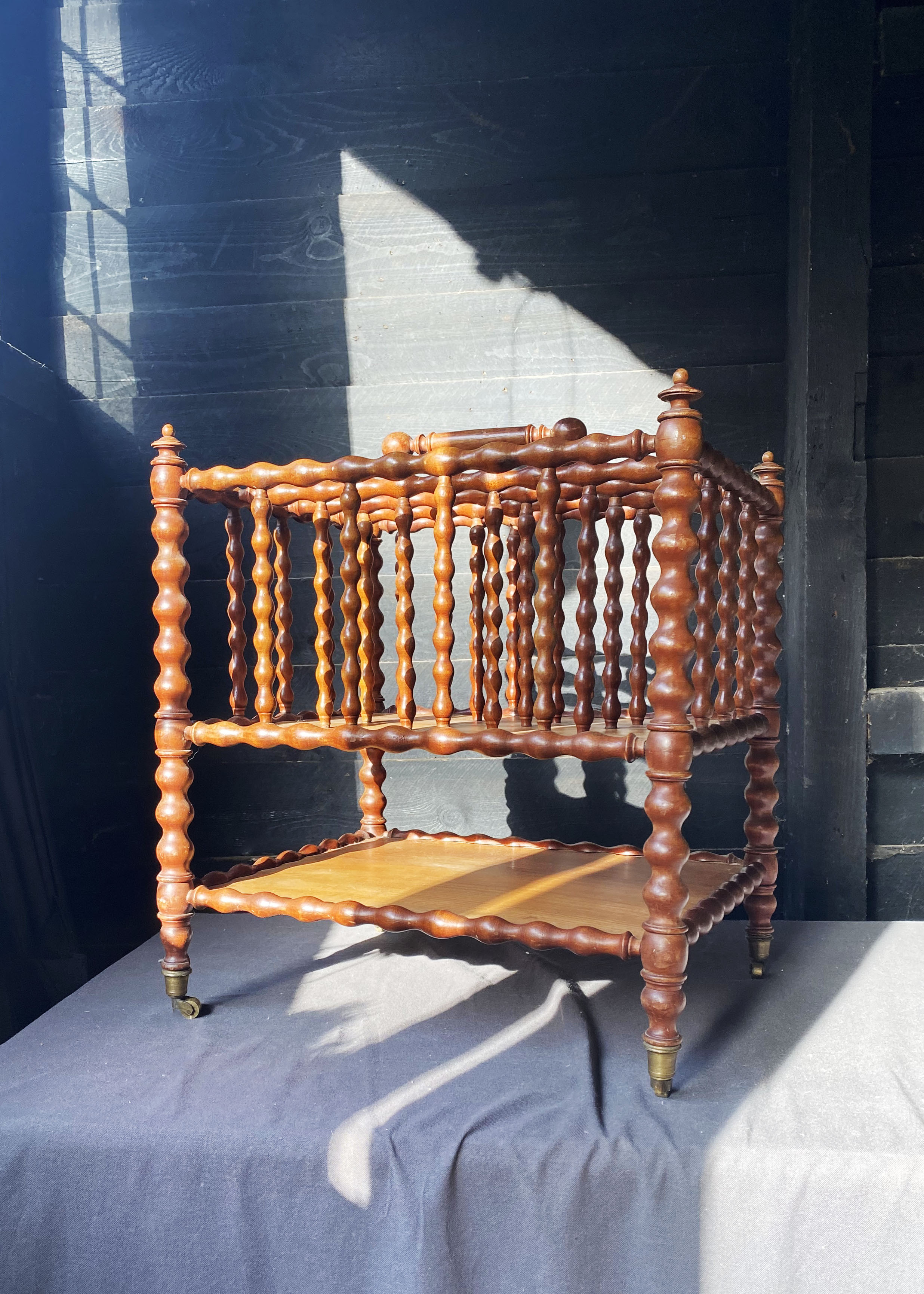 Bobbin Magazine Rack