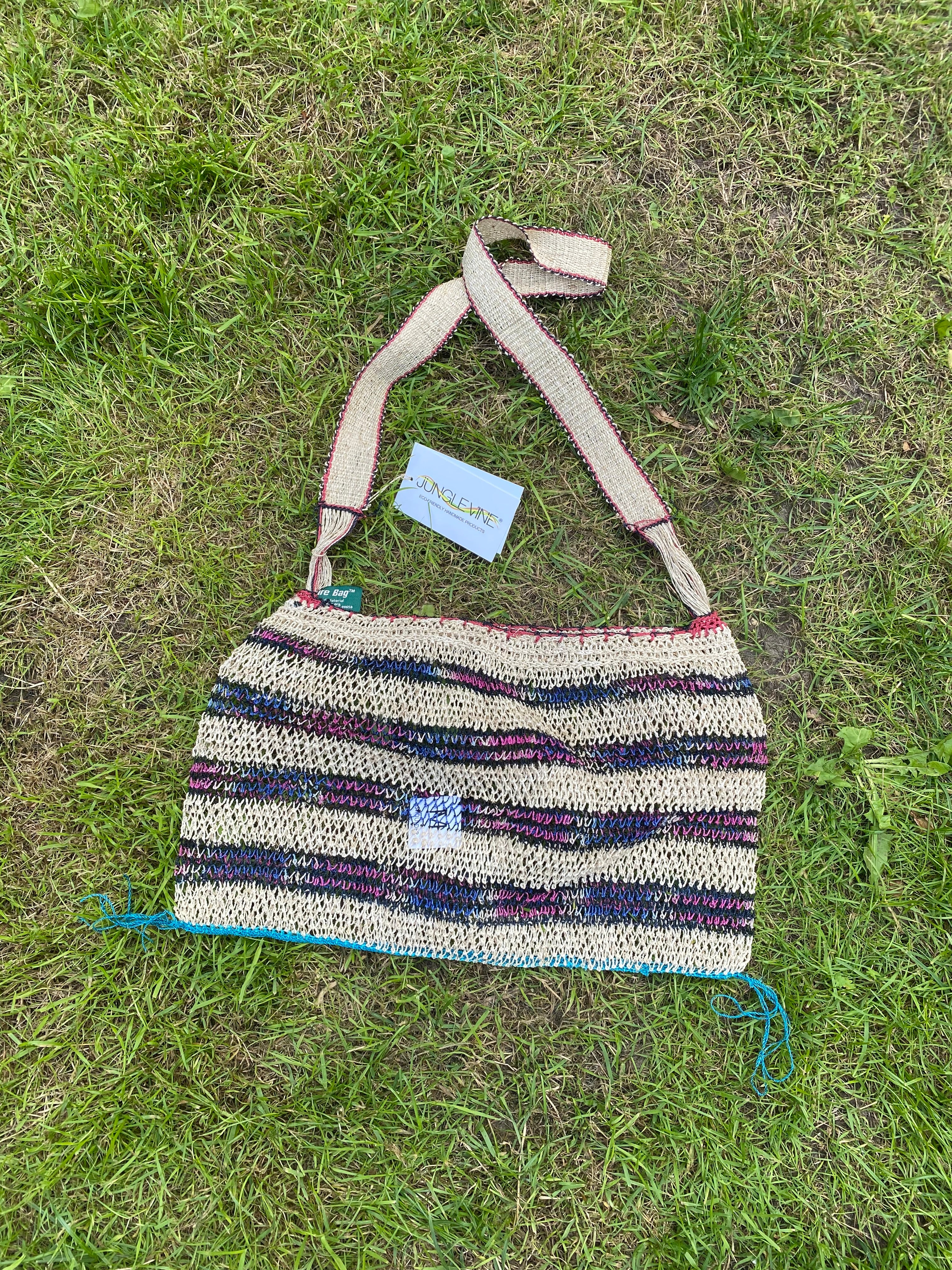 Junglevine An Dai Medium Shoulder Bag