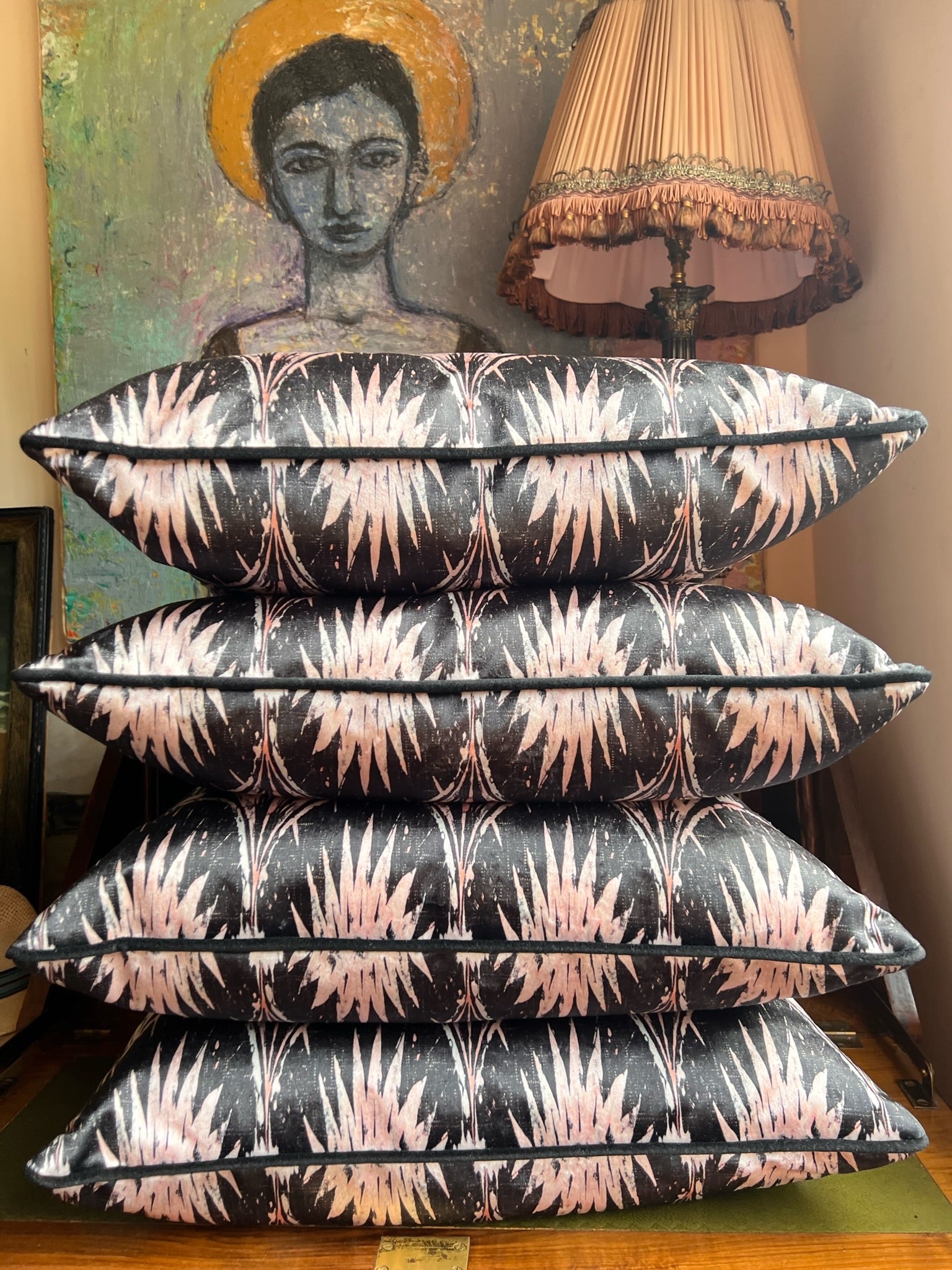 Pearl Velvet Cushion