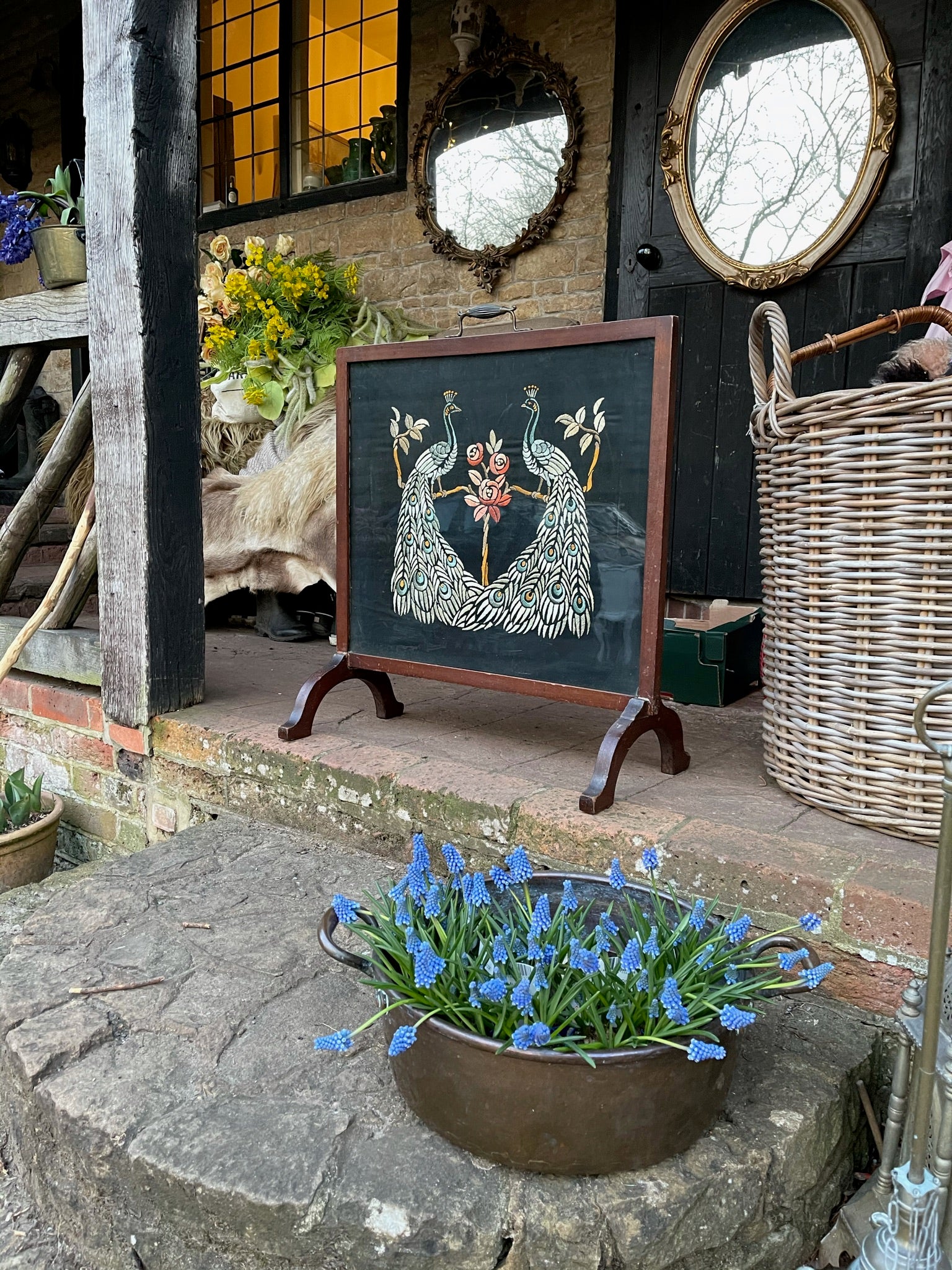 Peacock Pair Silk Embroidered Fire Screen