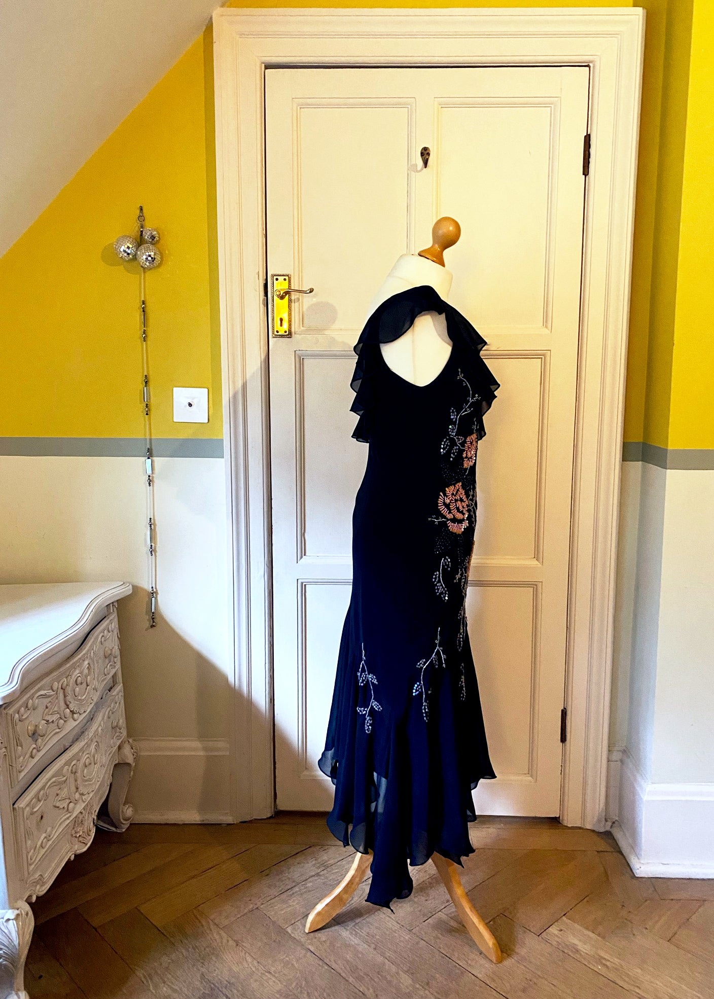 Sahari Black Evening Dress