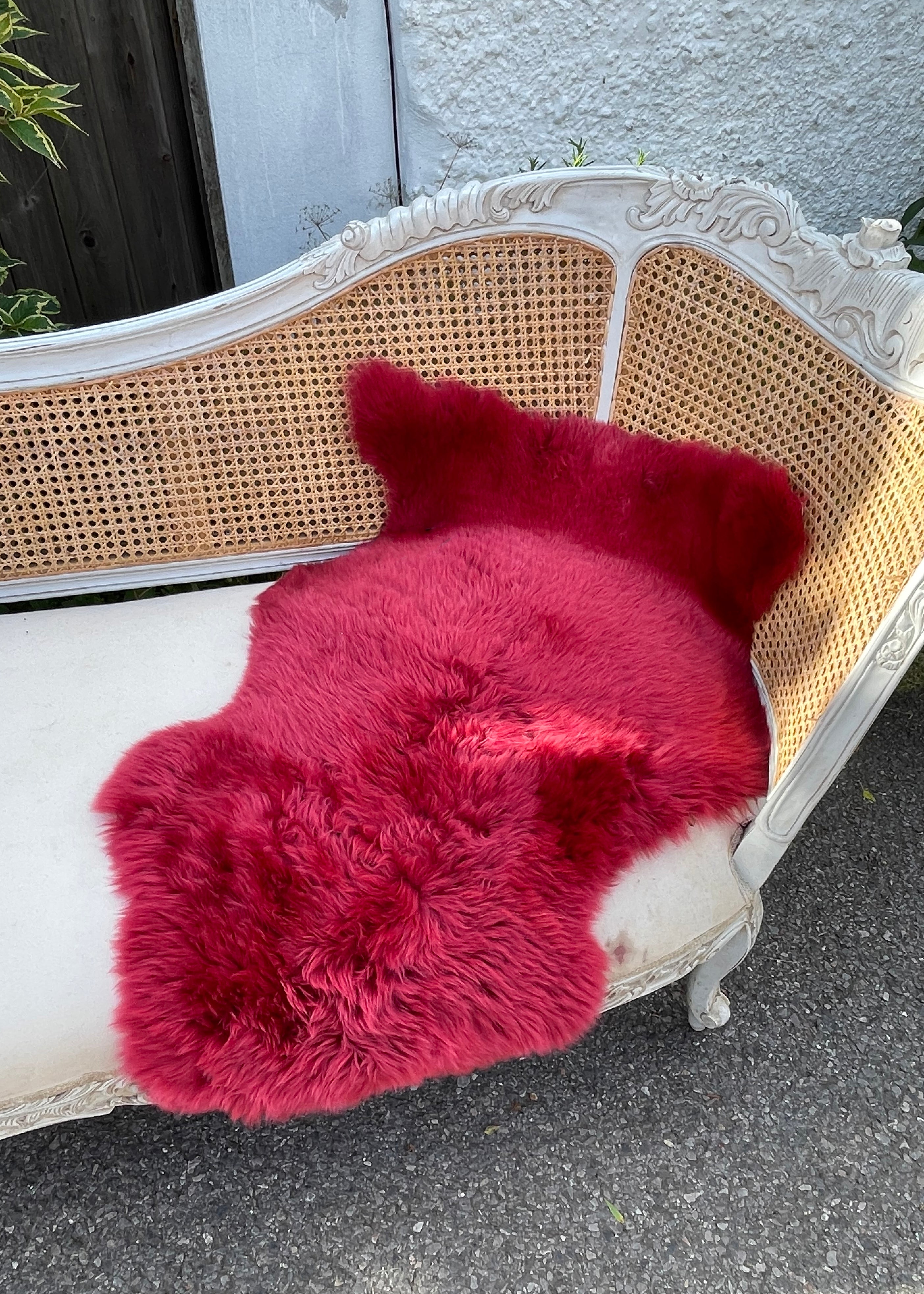 Single Sheepskin Rug - Ten Colours