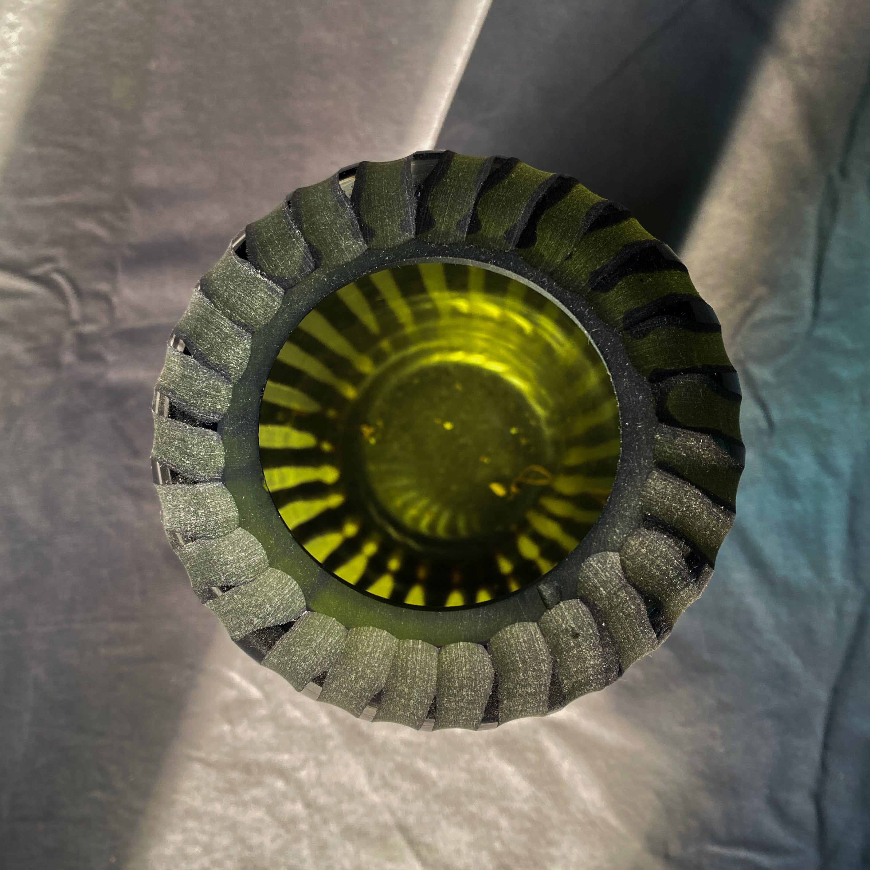 Battuto Cut Green Vase