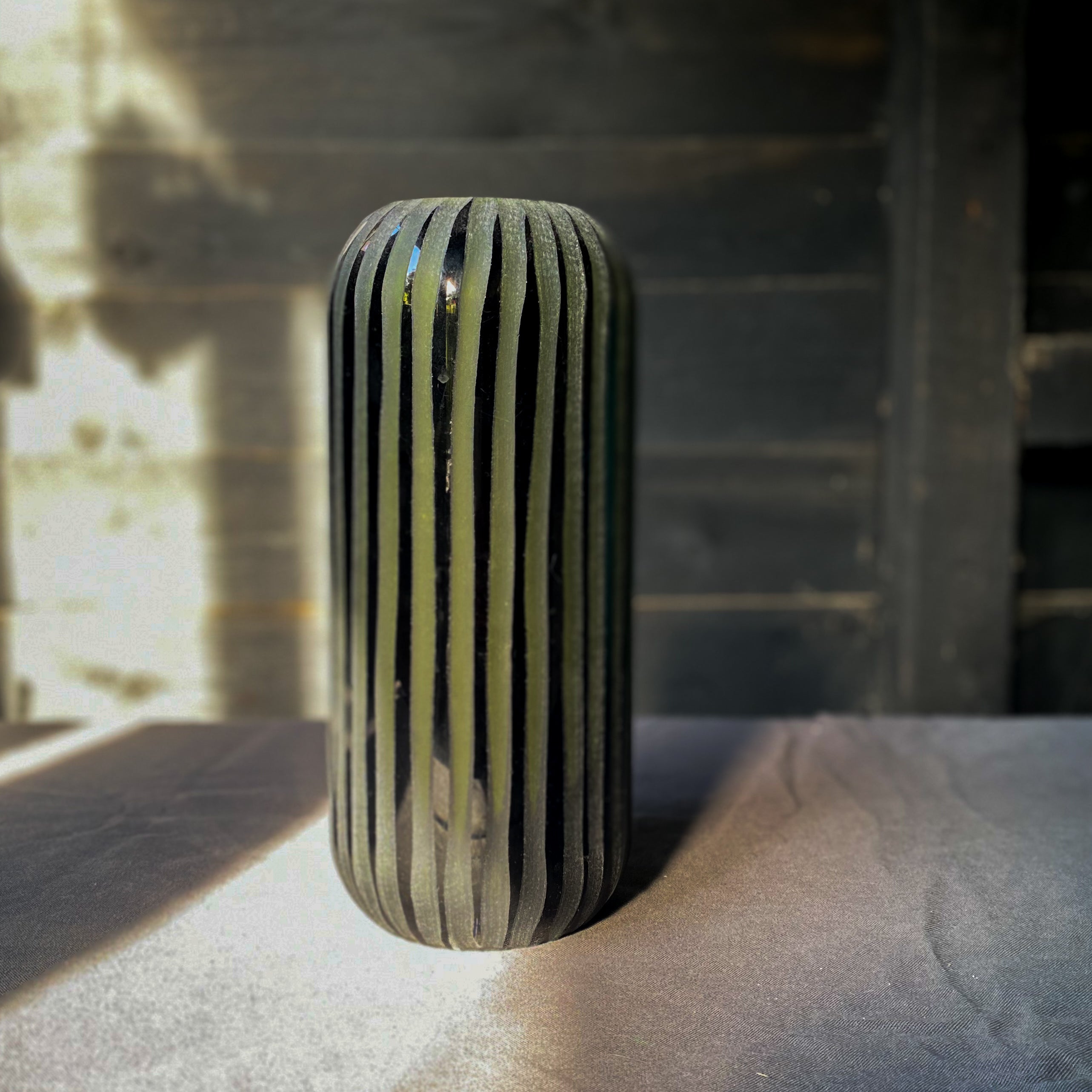 Battuto Cut Green Vase