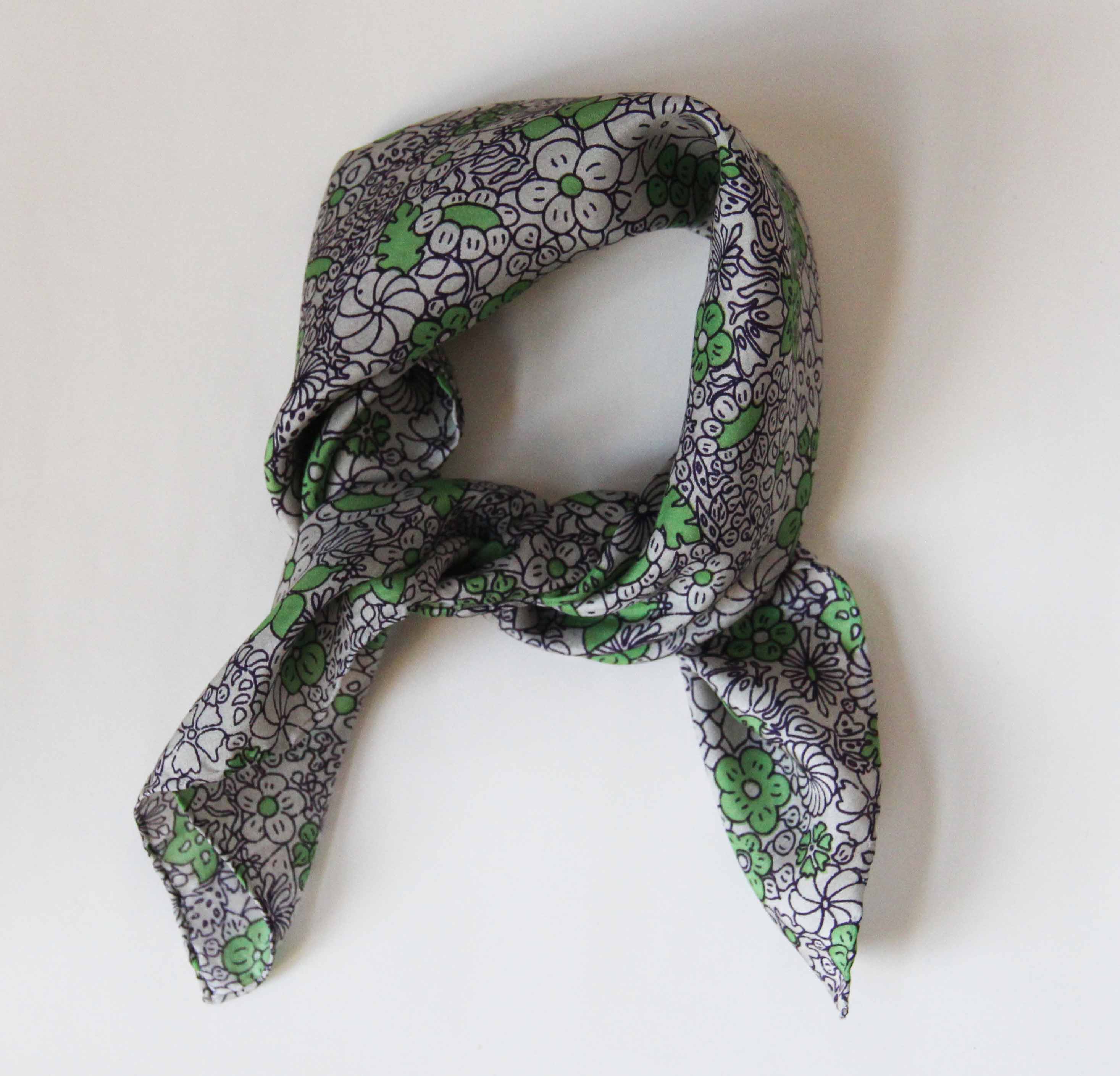 Mini Summer Silk Scarf - Green