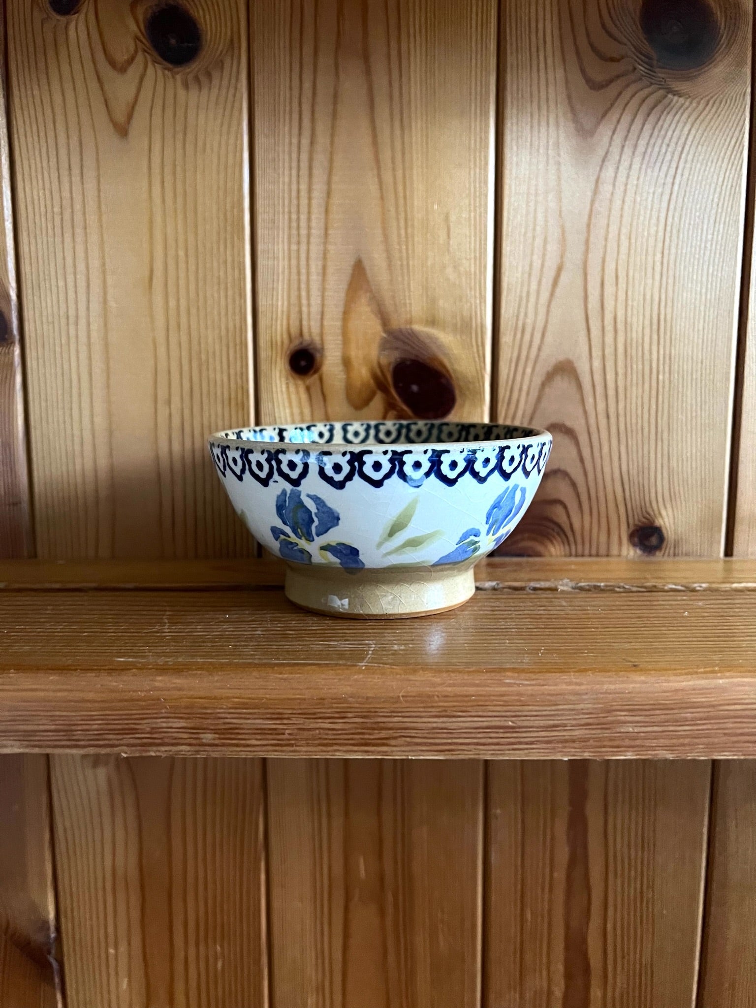 Nicholas Mosse Irish Pottery ‘Iris’ Bowl