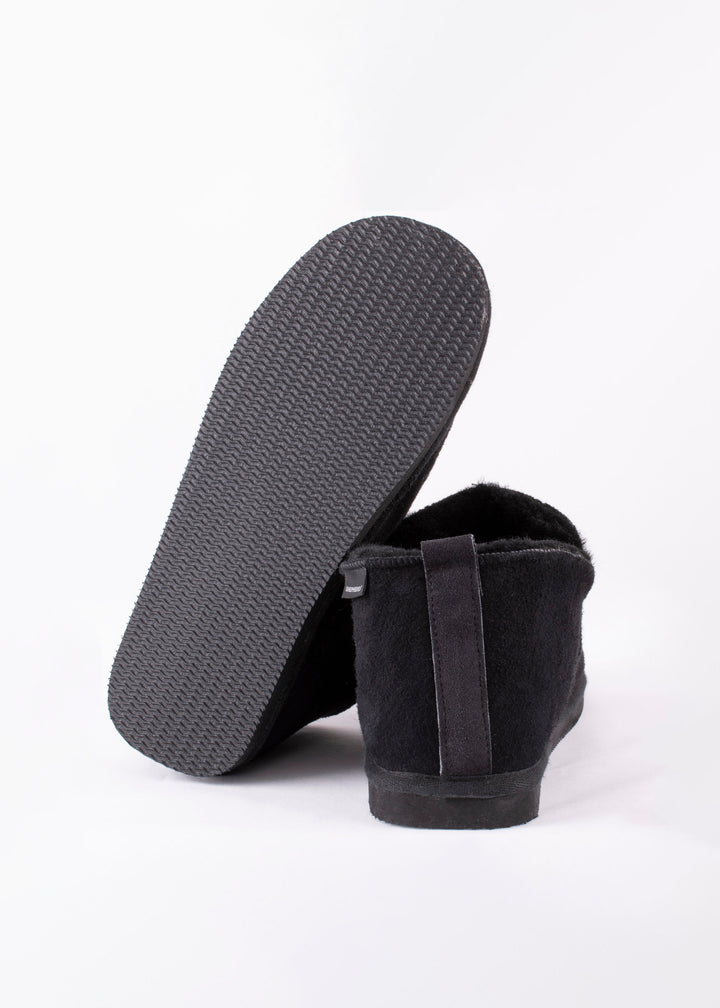 Anton Mens Sheepskin Boot Slippers - Black