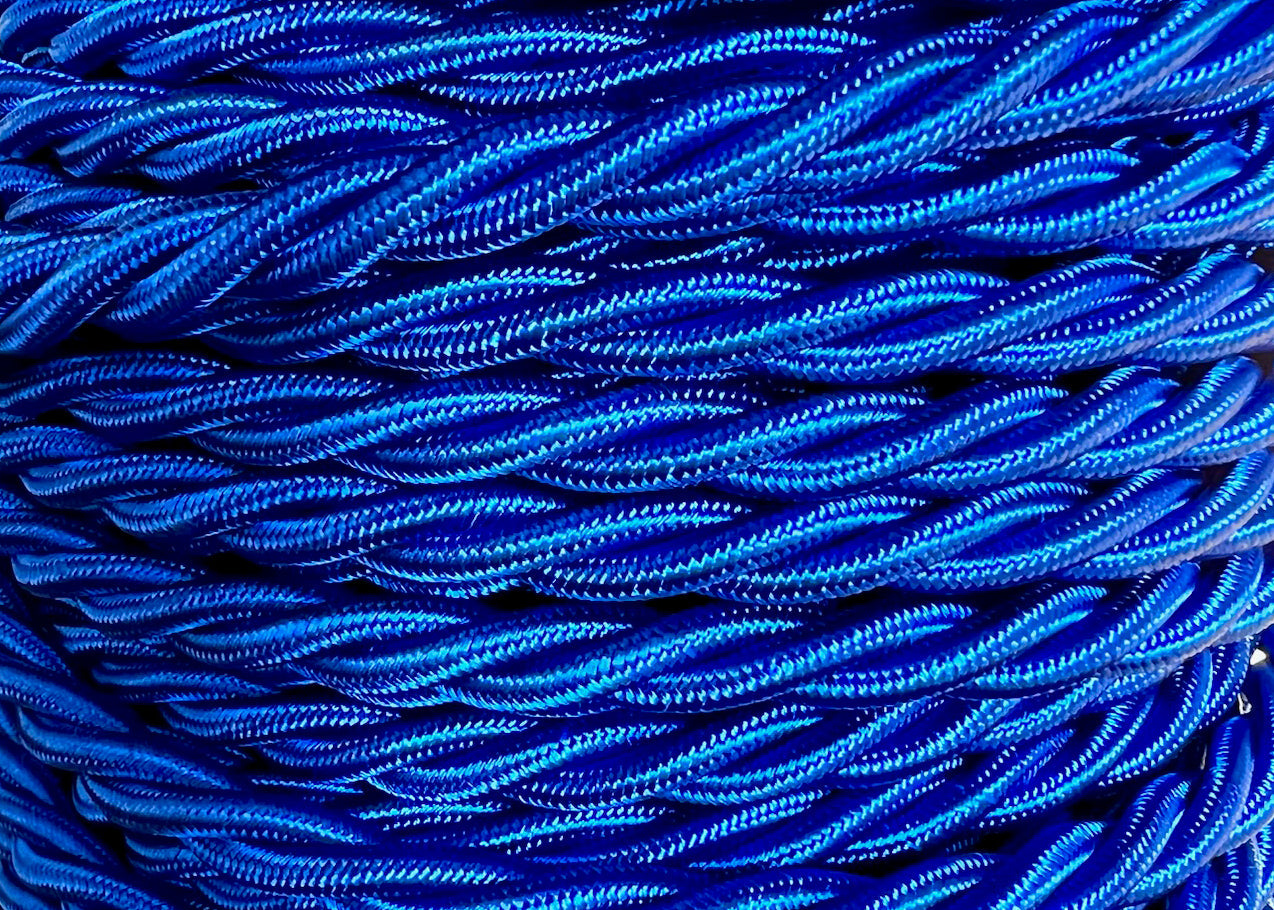 Lola's Leads EU Travel Adaptor in White USB 3 Sockets