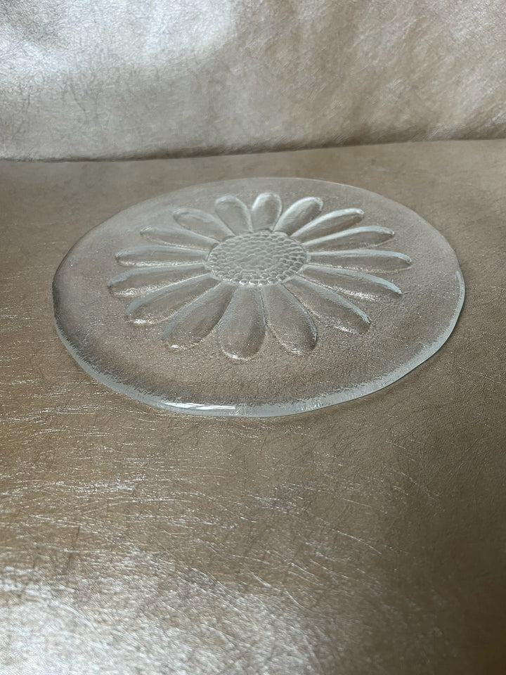 Dartington Daisy Glass Plaque