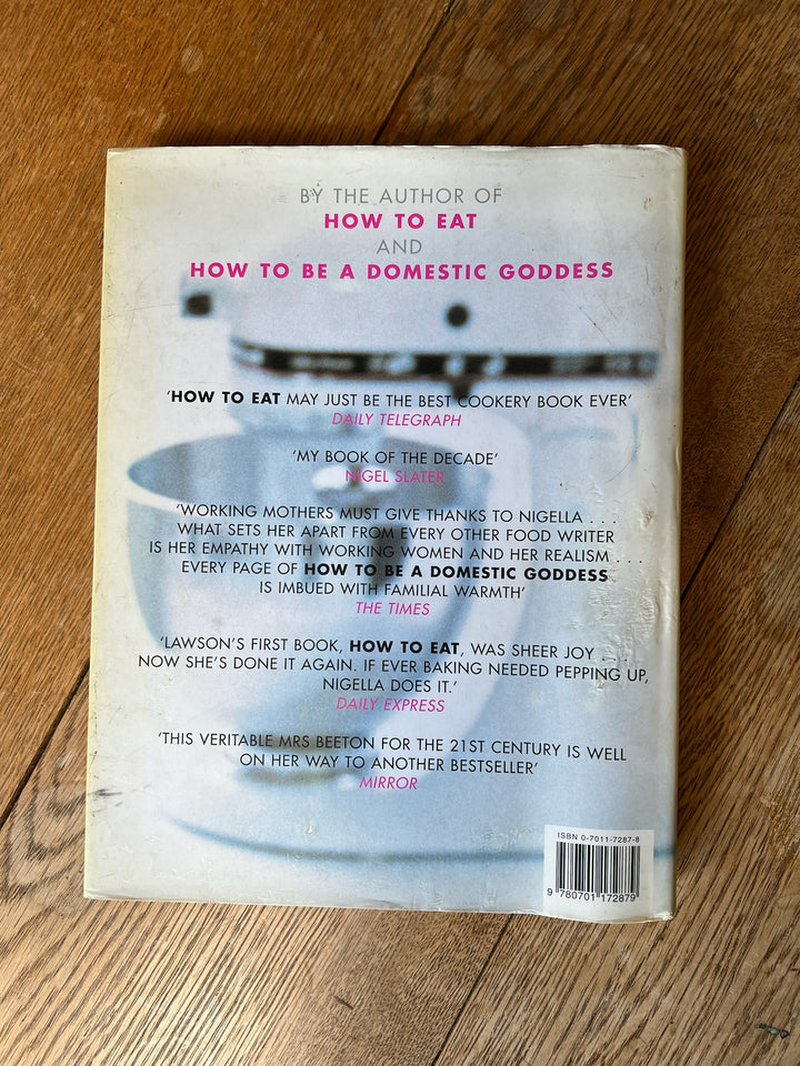 “NIGELLA BITES” Nigella Lawson