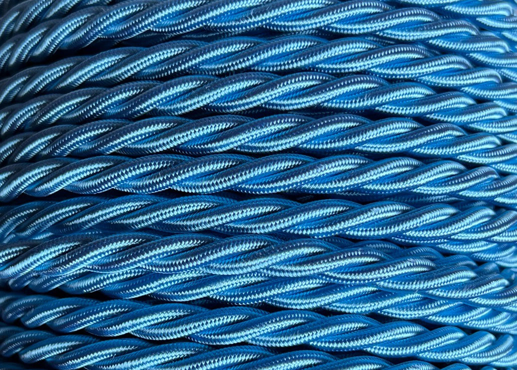 Lola's Leads EU Travel Adaptor in White USB 3 Sockets