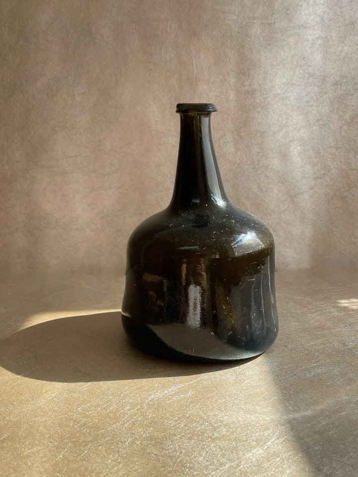 Georgian Mallet Wine Bottle