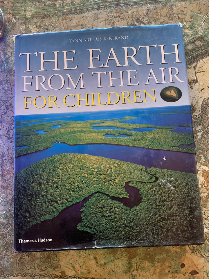 THE EARTH FROM THE AIR For Children