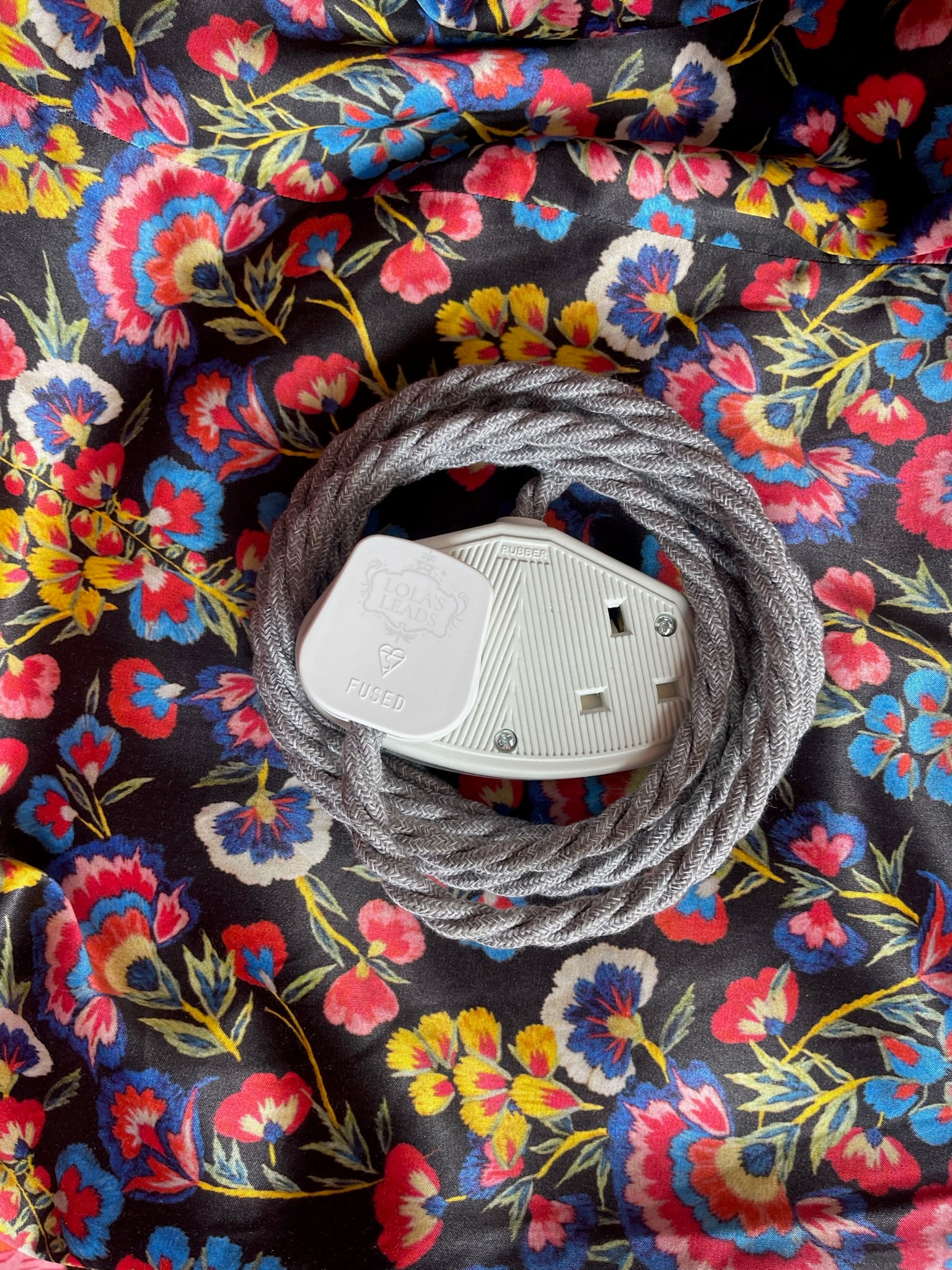 Lola's Leads Ash Grey Linen Fabric Covered Extension Lead