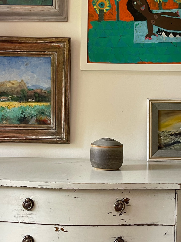 Matt Grey Glazed Wheat Jar