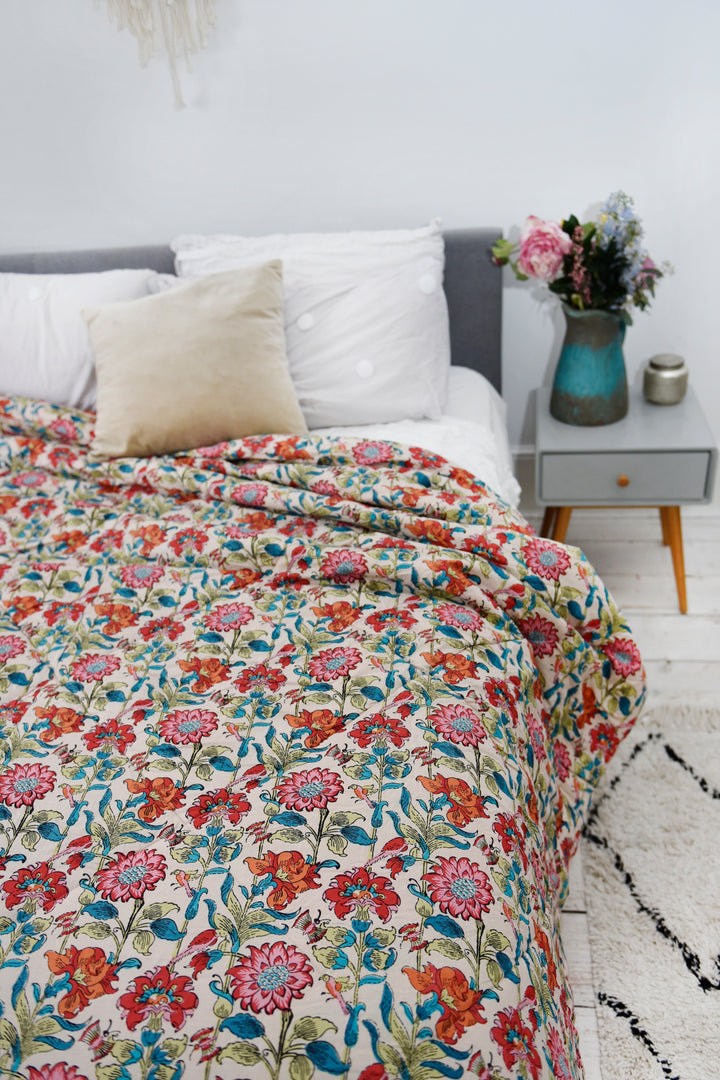 Floral Garden Print Quilt/Throw