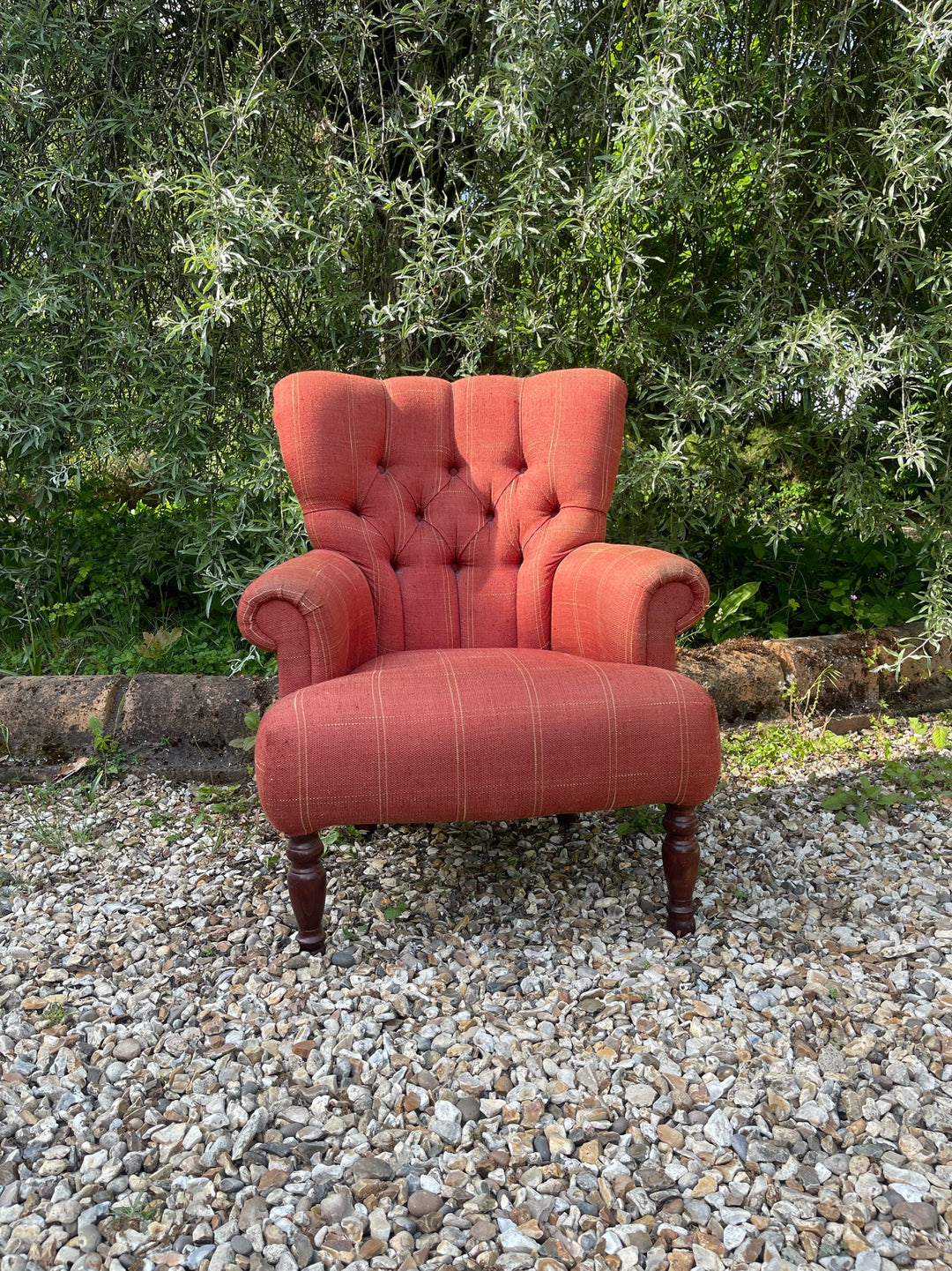 Red Button Back Chair
