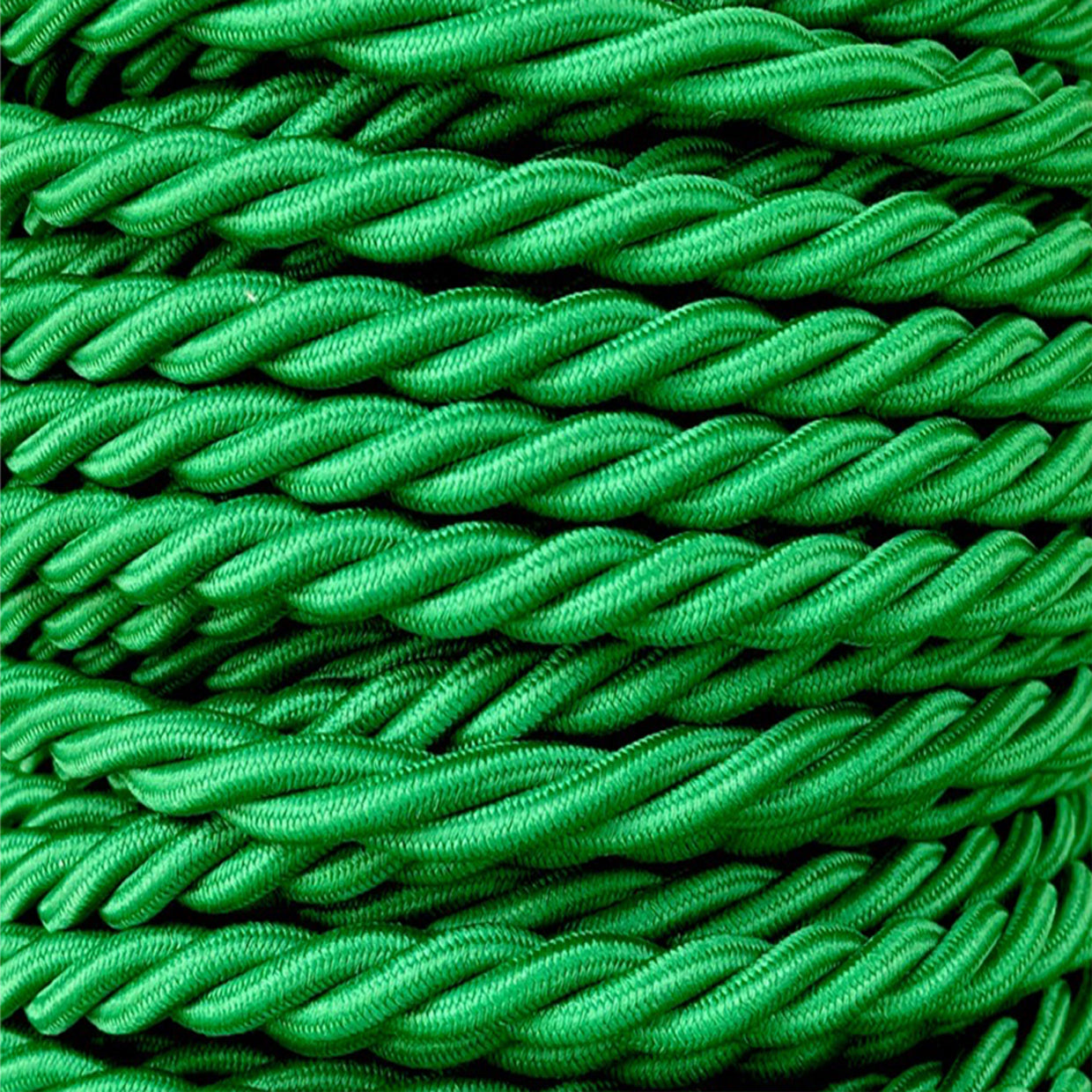 Lola's Leads EU Travel Adaptor in White USB 3 Sockets