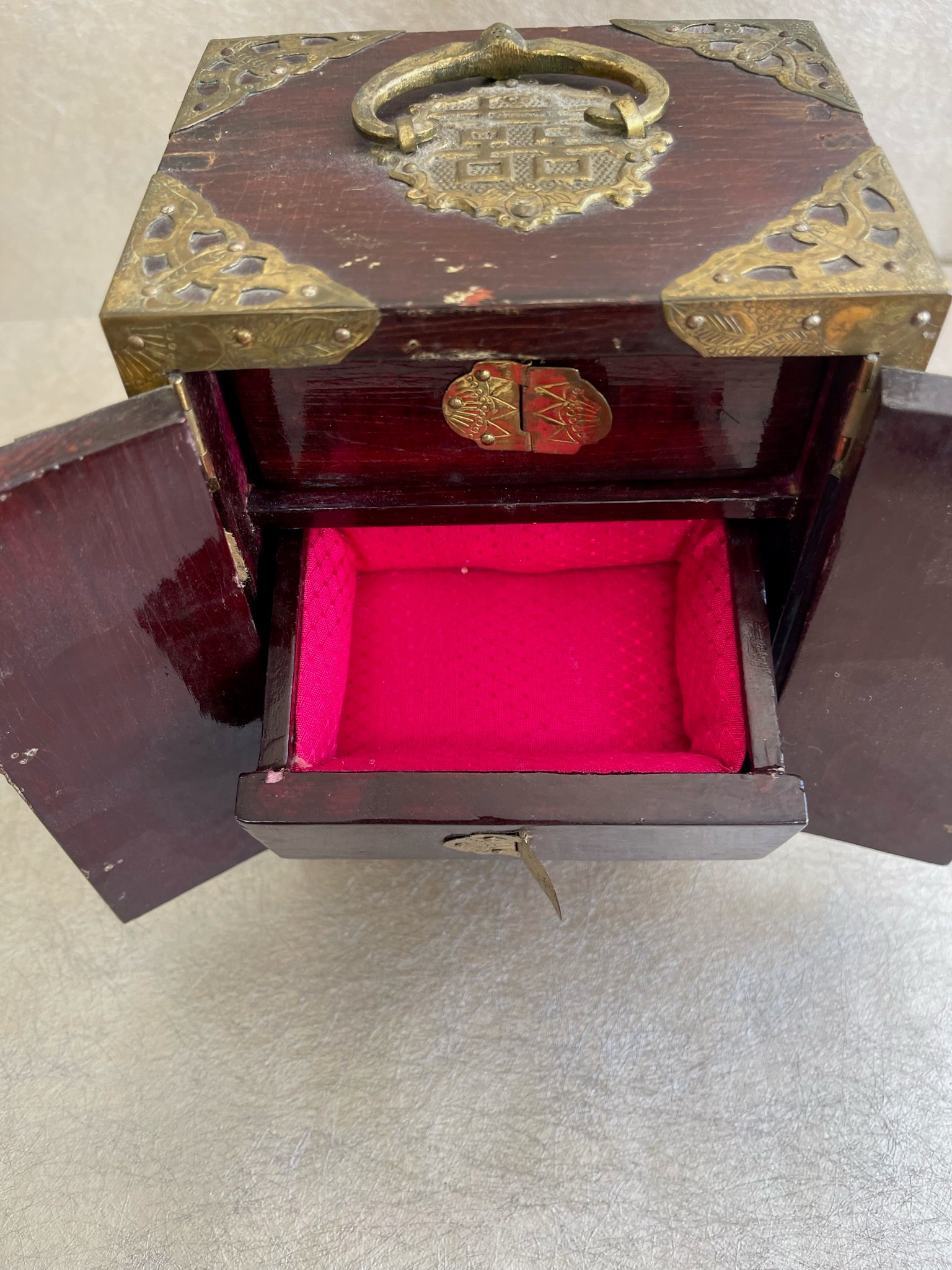 Vintage Chinese Jewellery Box