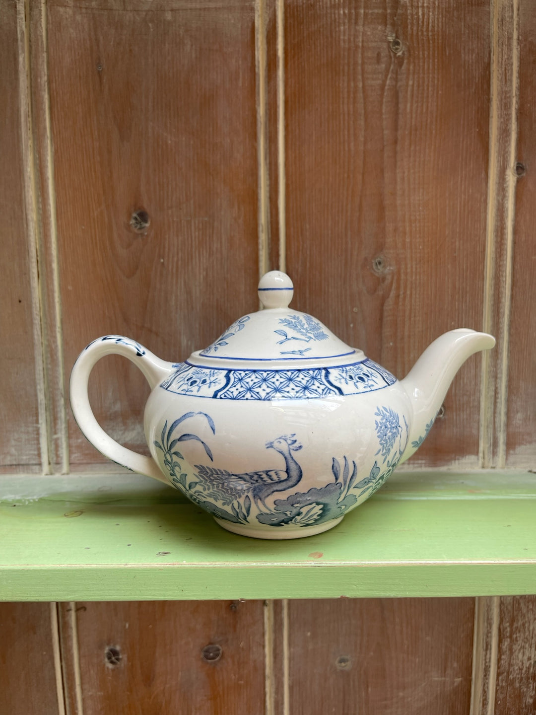 28 Piece Woods &amp; Son Tea Set "Yuan"