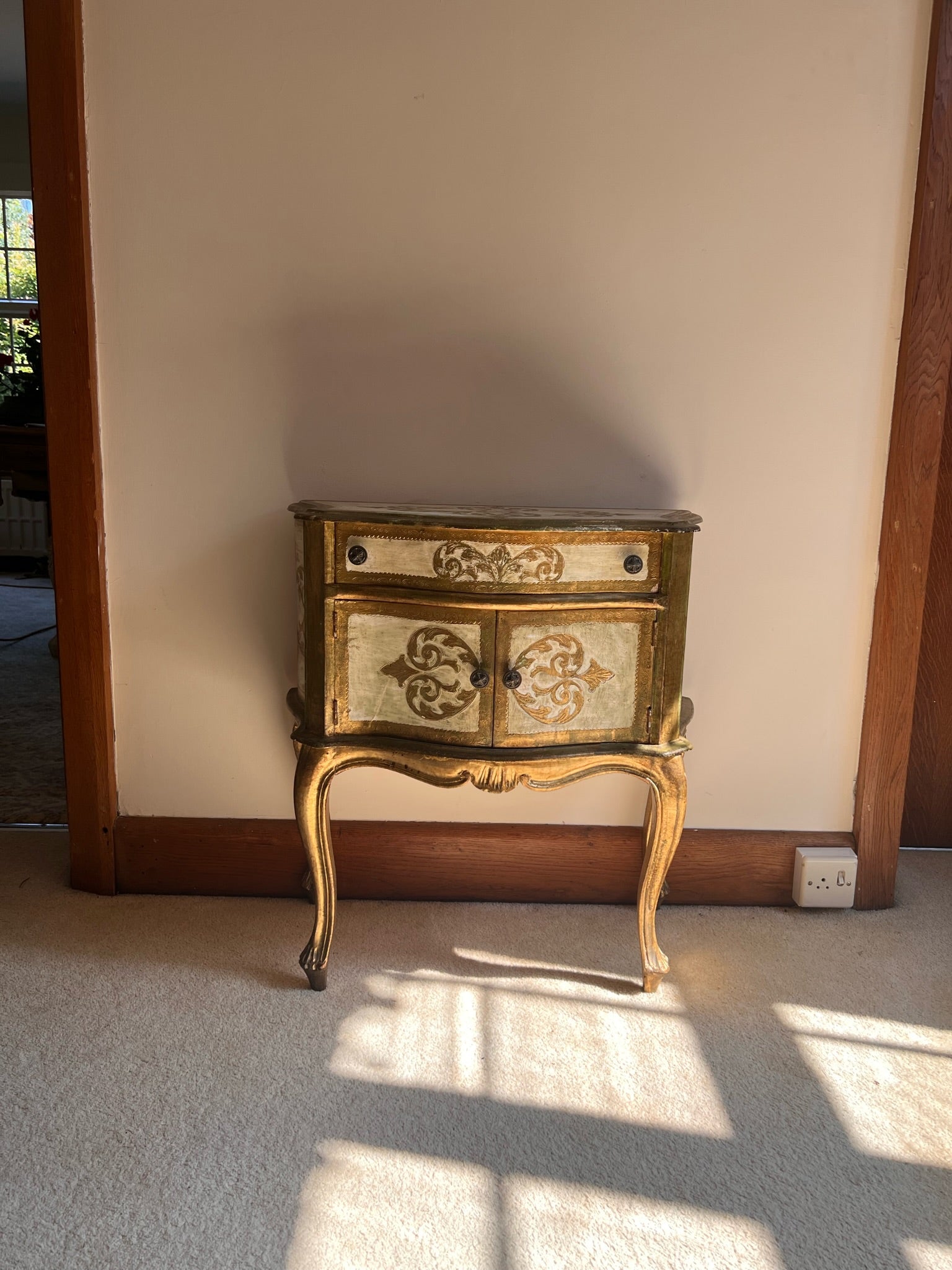 Vintage Gold Florentine Side Table