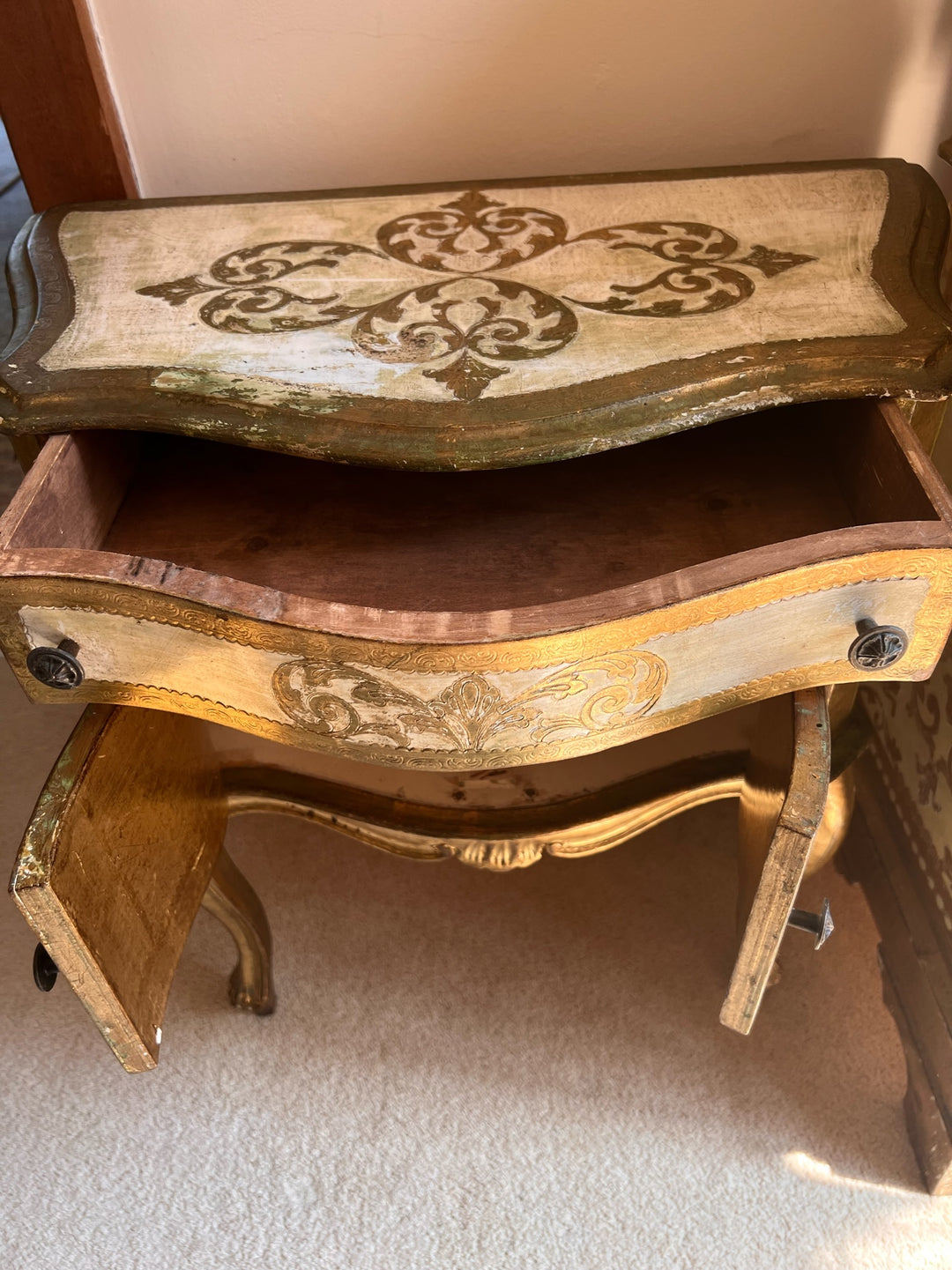 Vintage Gold Florentine Side Table