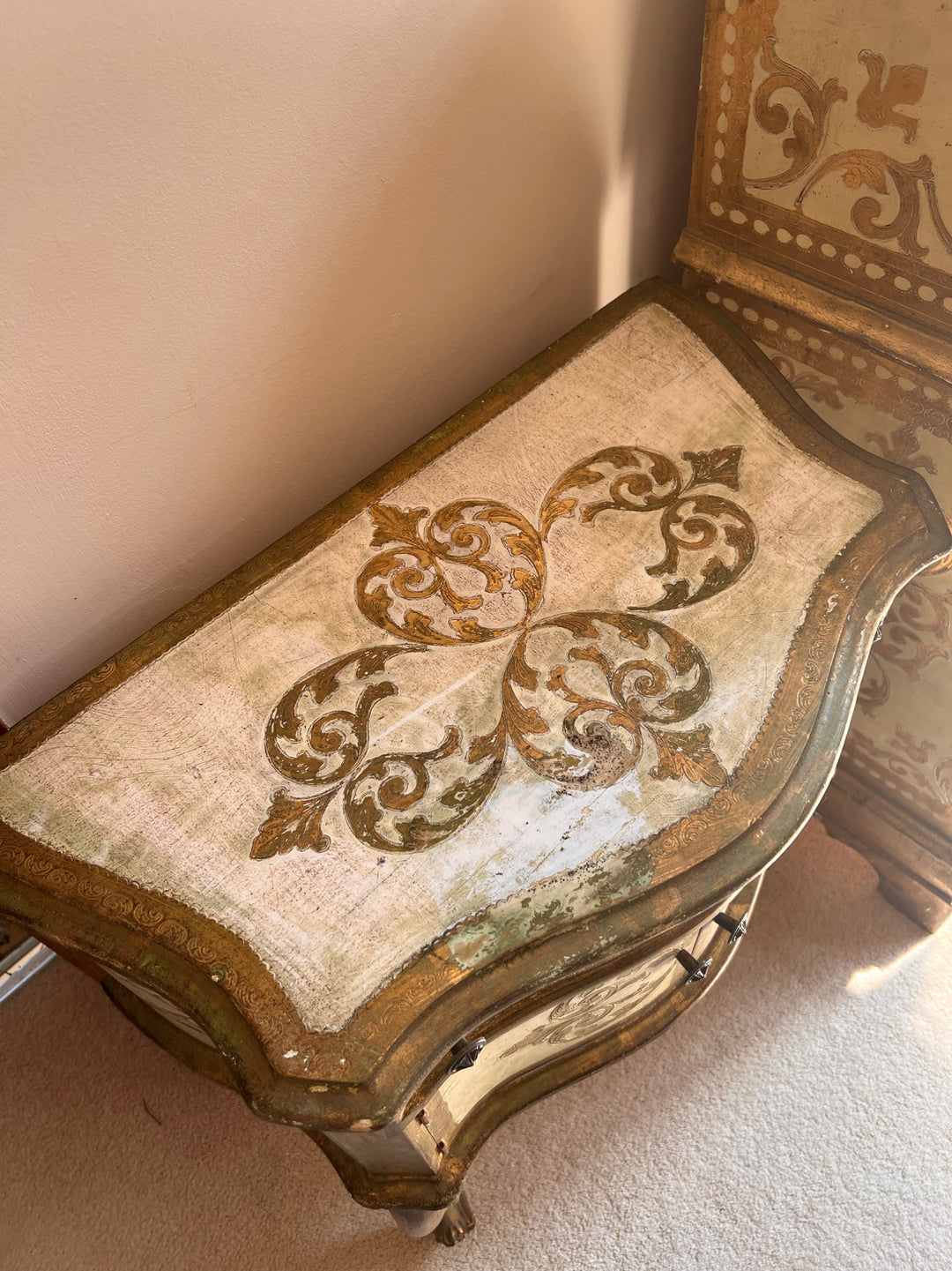 Vintage Gold Florentine Side Table