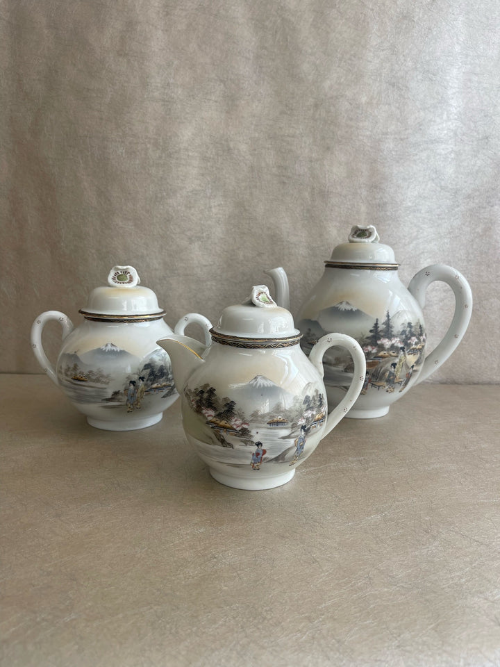 Vintage Japanese Kutani Tea Set 25 Piece Set