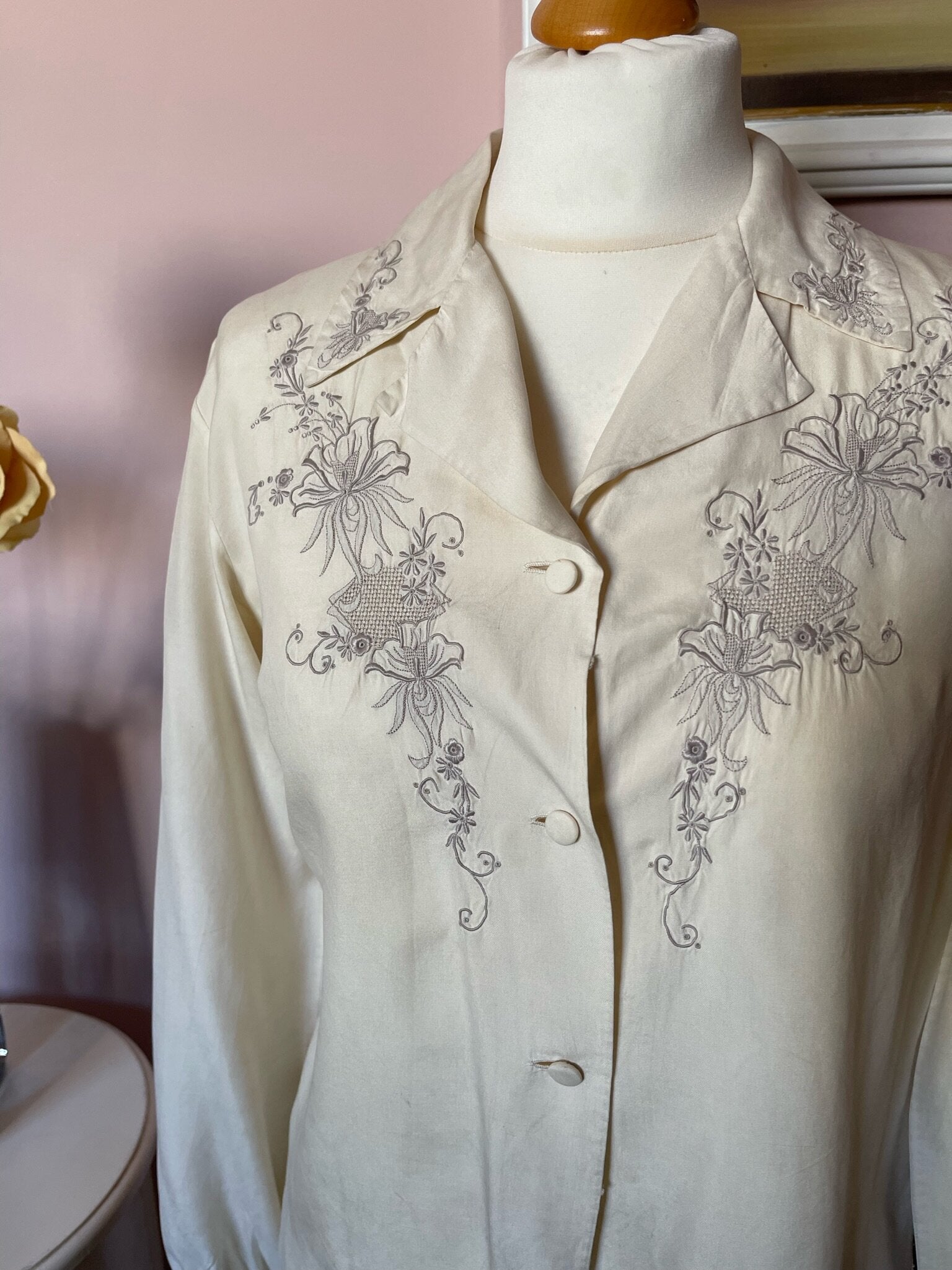 Vintage Silk Embroidered Cream Blouse