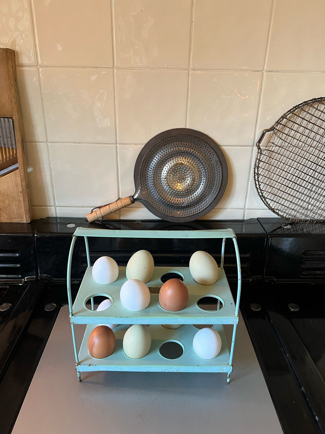 Vintage Duck Egg Green Metal Tiered 16 x Egg Rack