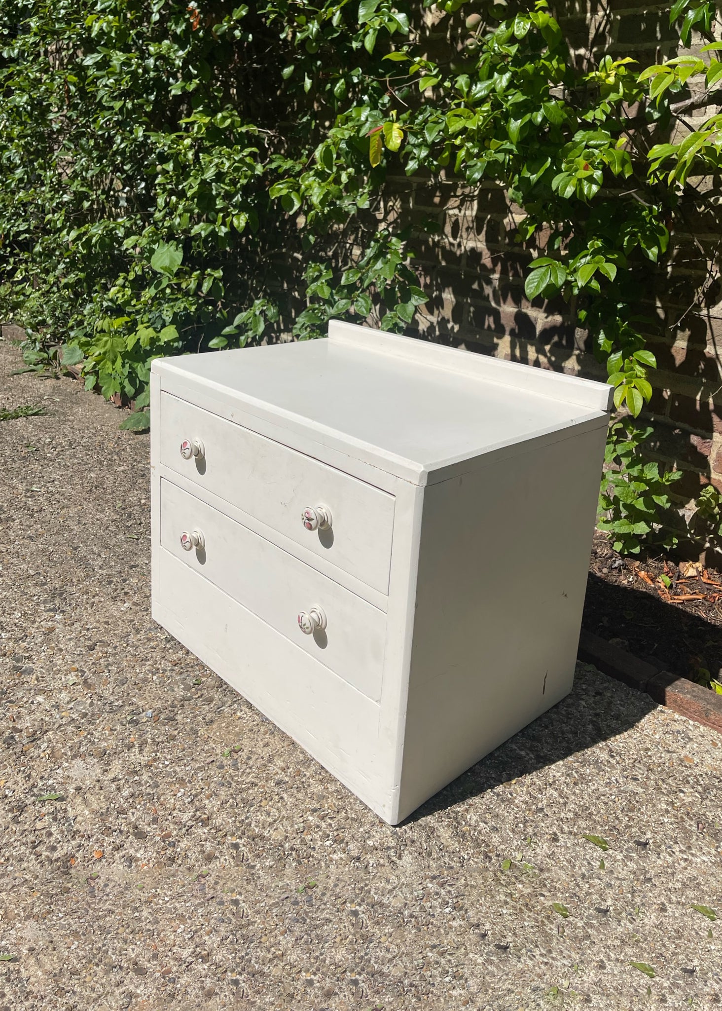 White Painted Chest of Drawers