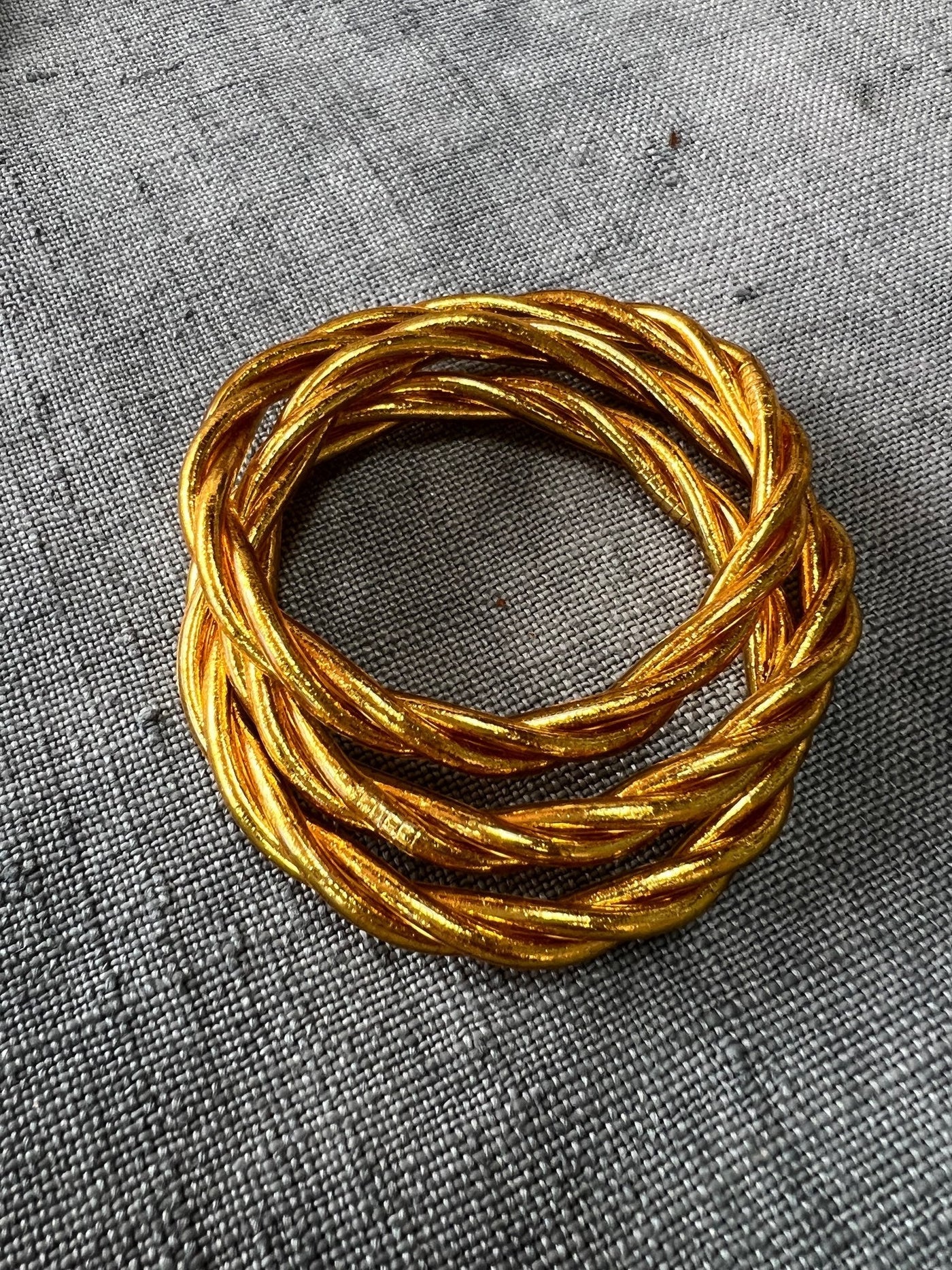 "TWIST BRACELET" Gold leaf - Pippa Gold