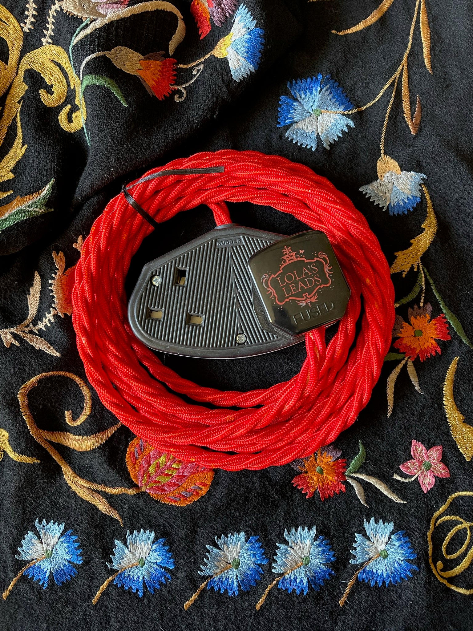 Lola's Lead - Vermillion 3m | Coloured Fabric Pink Extension Cable