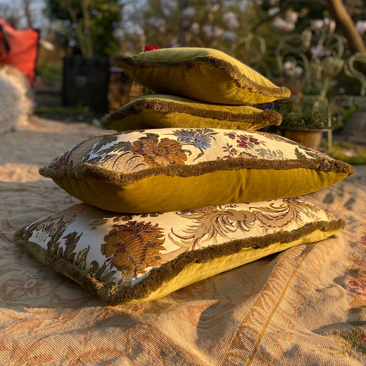 Watts of Westminster Cushion Stack