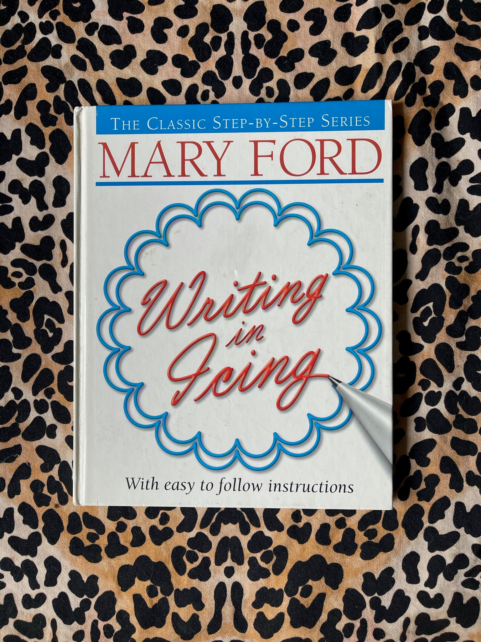 Writing in Icing by Mary Ford
